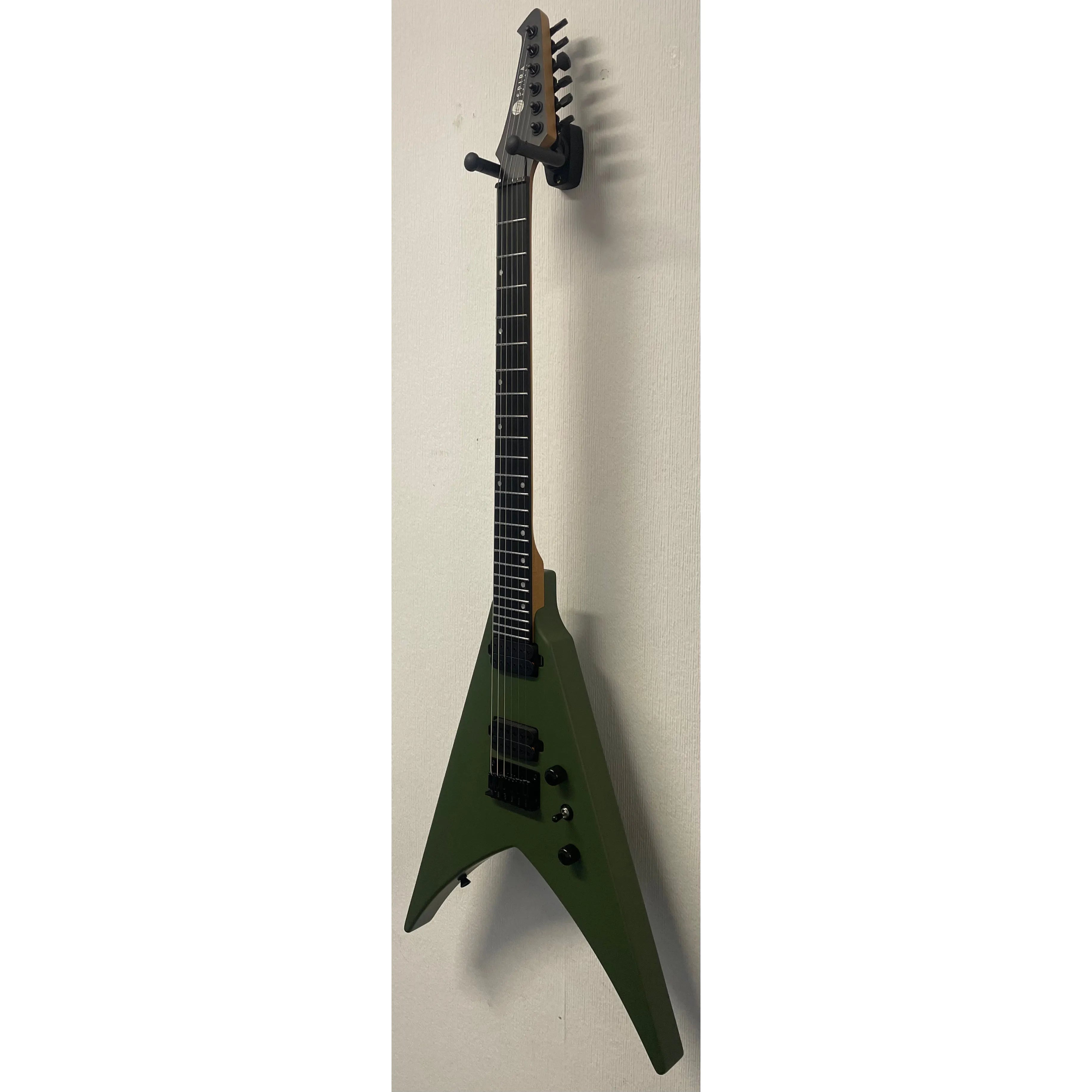 Spira Guitars Flying V Electric Guitar V-400 MGR Satin Dark Green Pre-Owned
