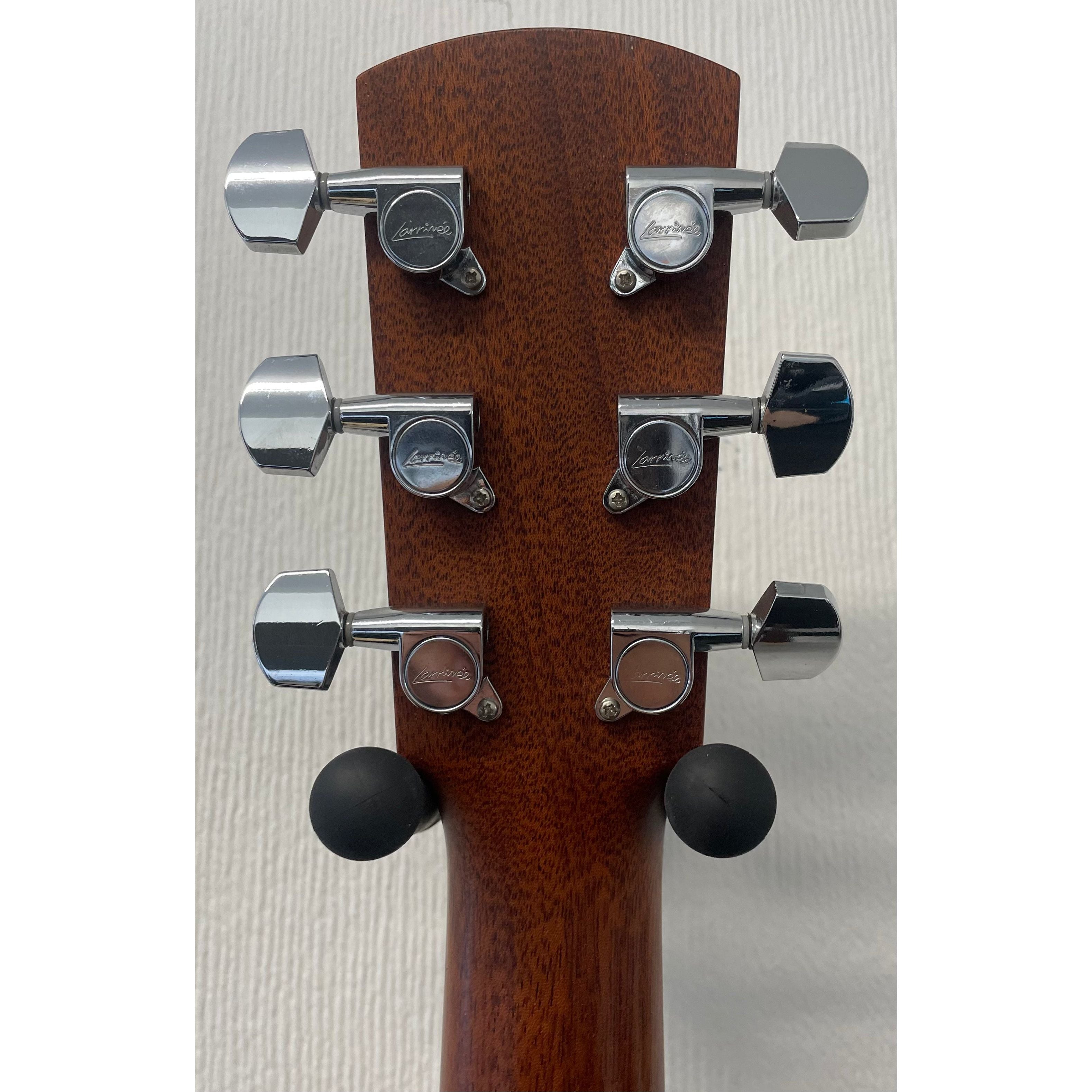 L'Arrivee LV03RE Grand Auditorium Electro Acoustic Guitar with Hardcase Pre-Owned
