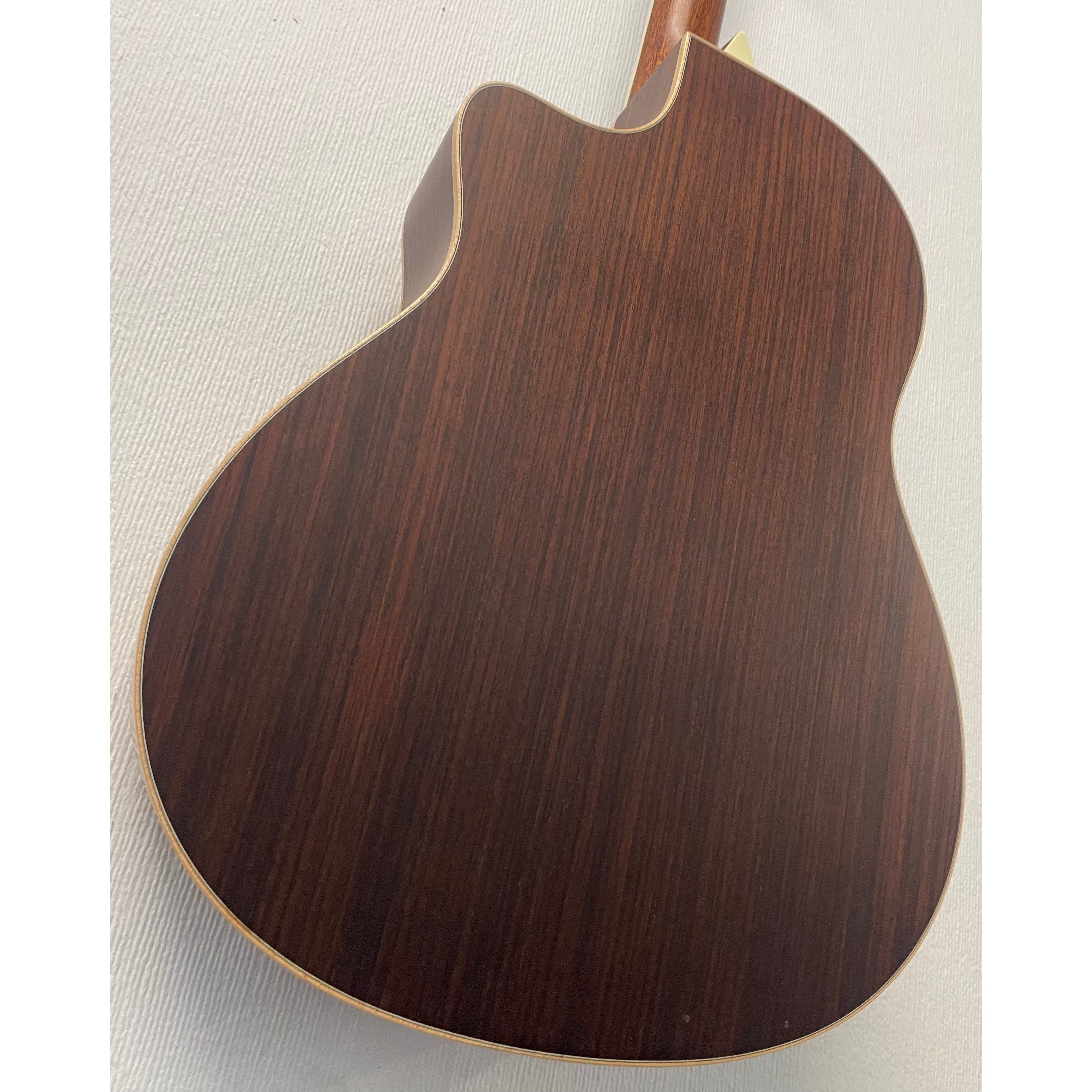 L'Arrivee LV03RE Grand Auditorium Electro Acoustic Guitar with Hardcase Pre-Owned