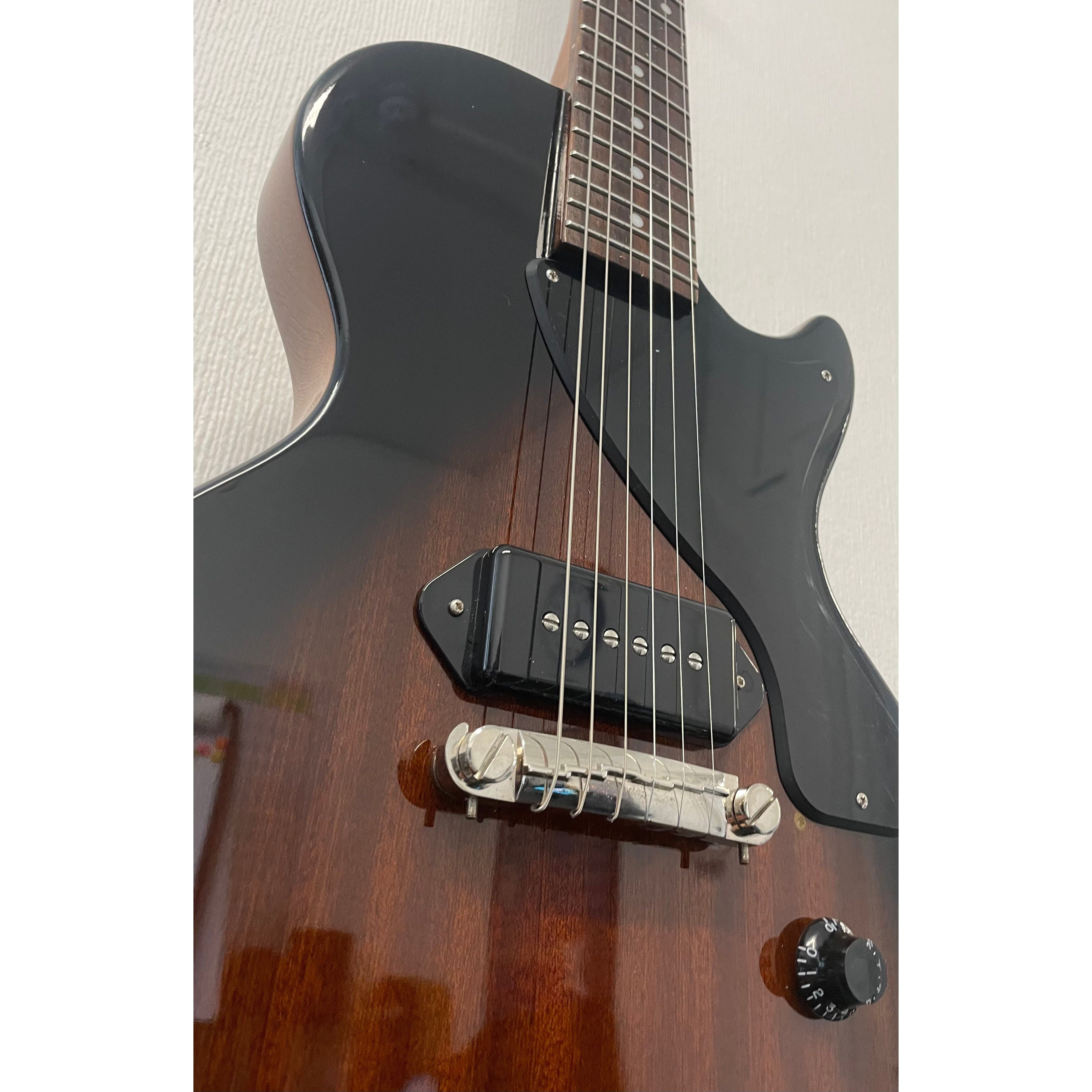 Epiphone Les Paul Junior Electric Guitar in Vintage Sunburst Pre-Owned