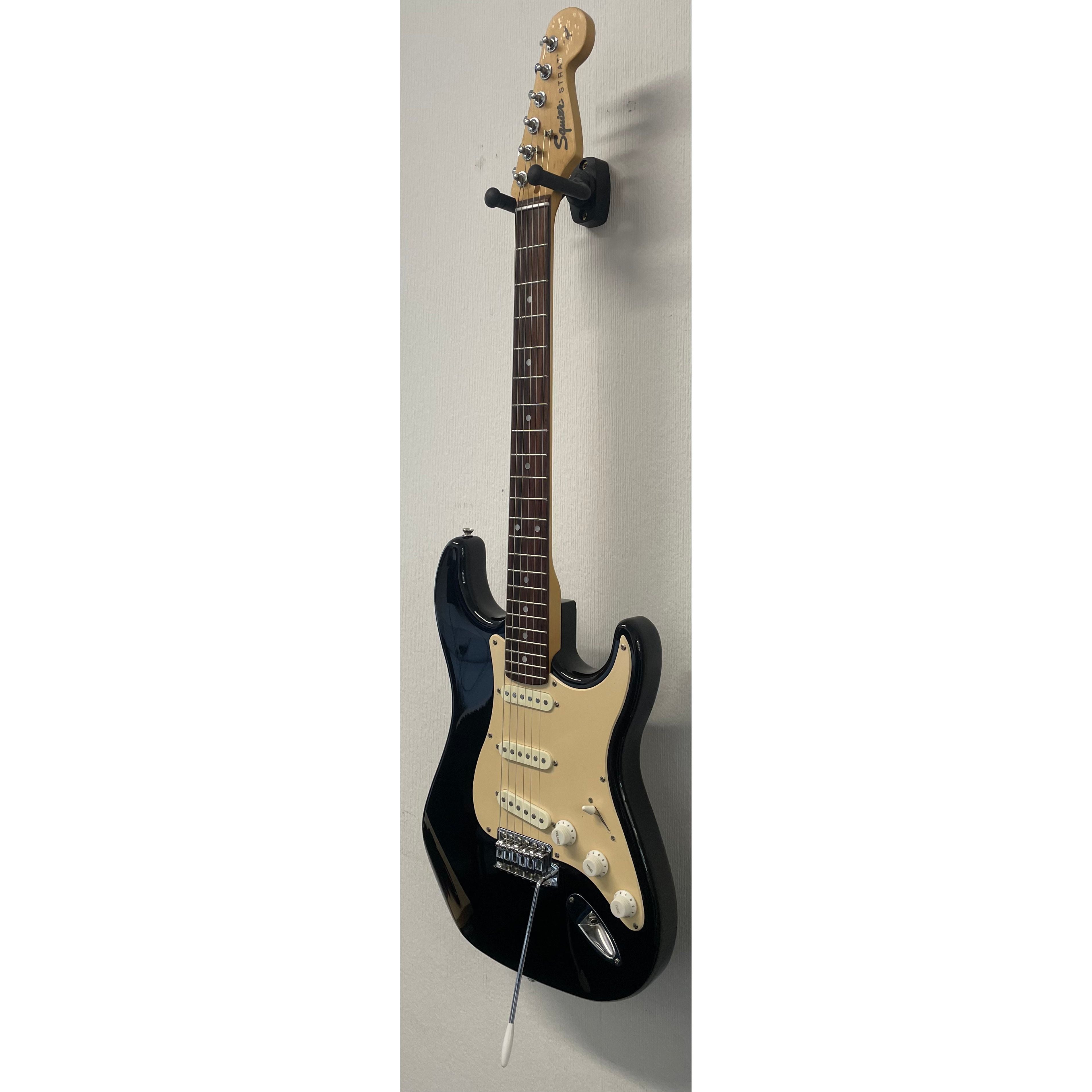 Squier By Fender Stratocaster 1990's in Gloss Black with Gigbag Pre-Owned