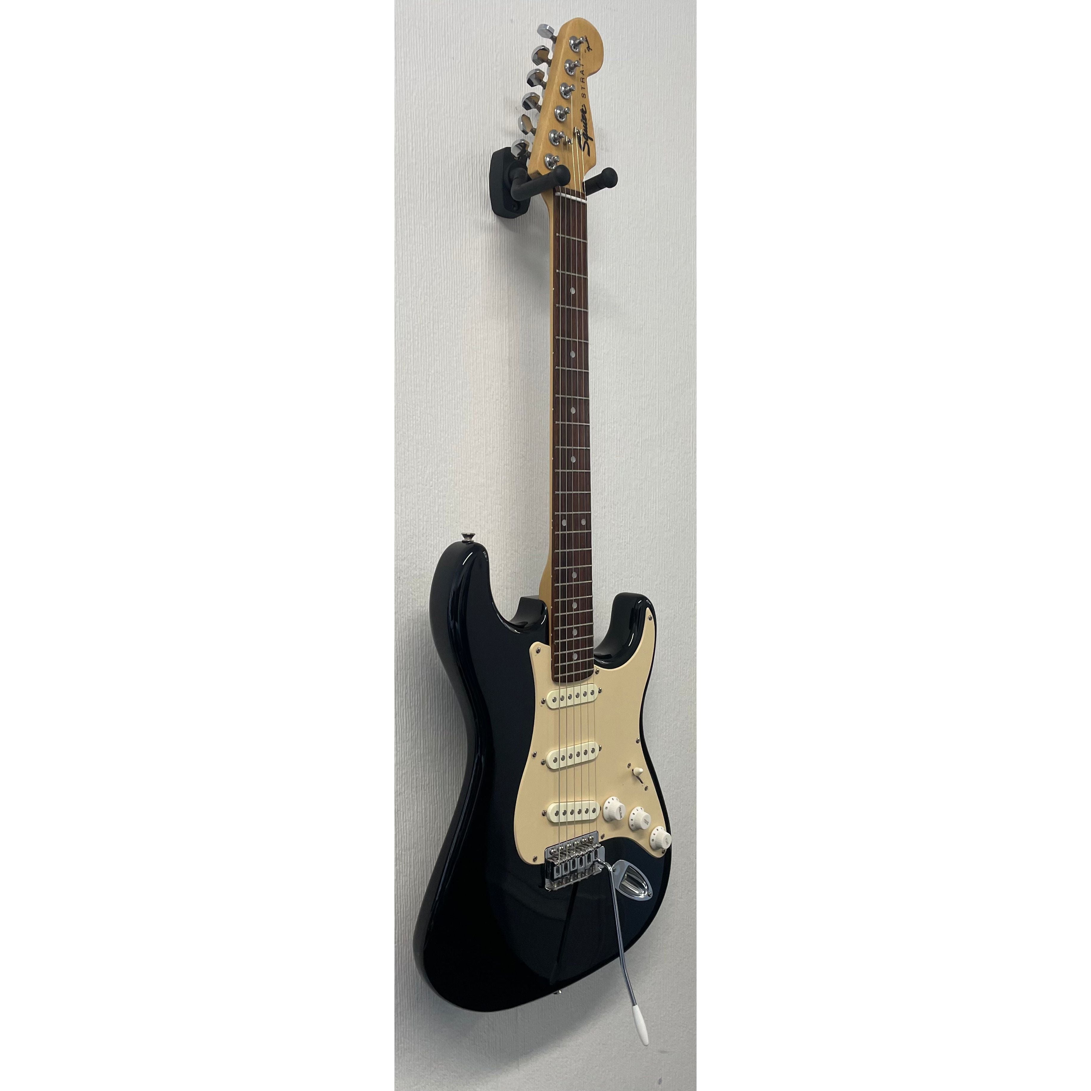 Squier By Fender Stratocaster 1990's in Gloss Black with Gigbag Pre-Owned