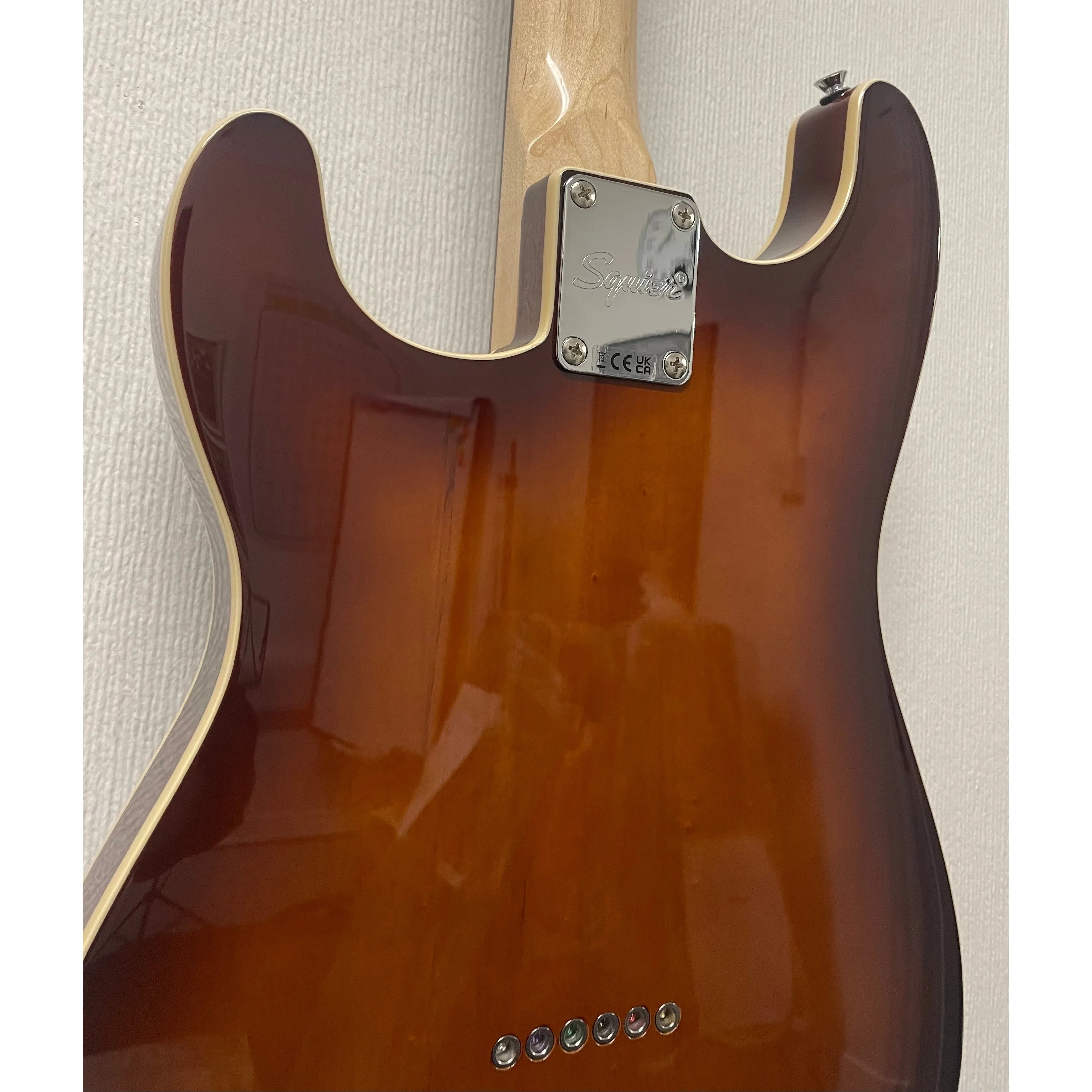 Squier Paranormal Custom Nashville Stratocaster in Chocolate Sunburst Pre-Owned