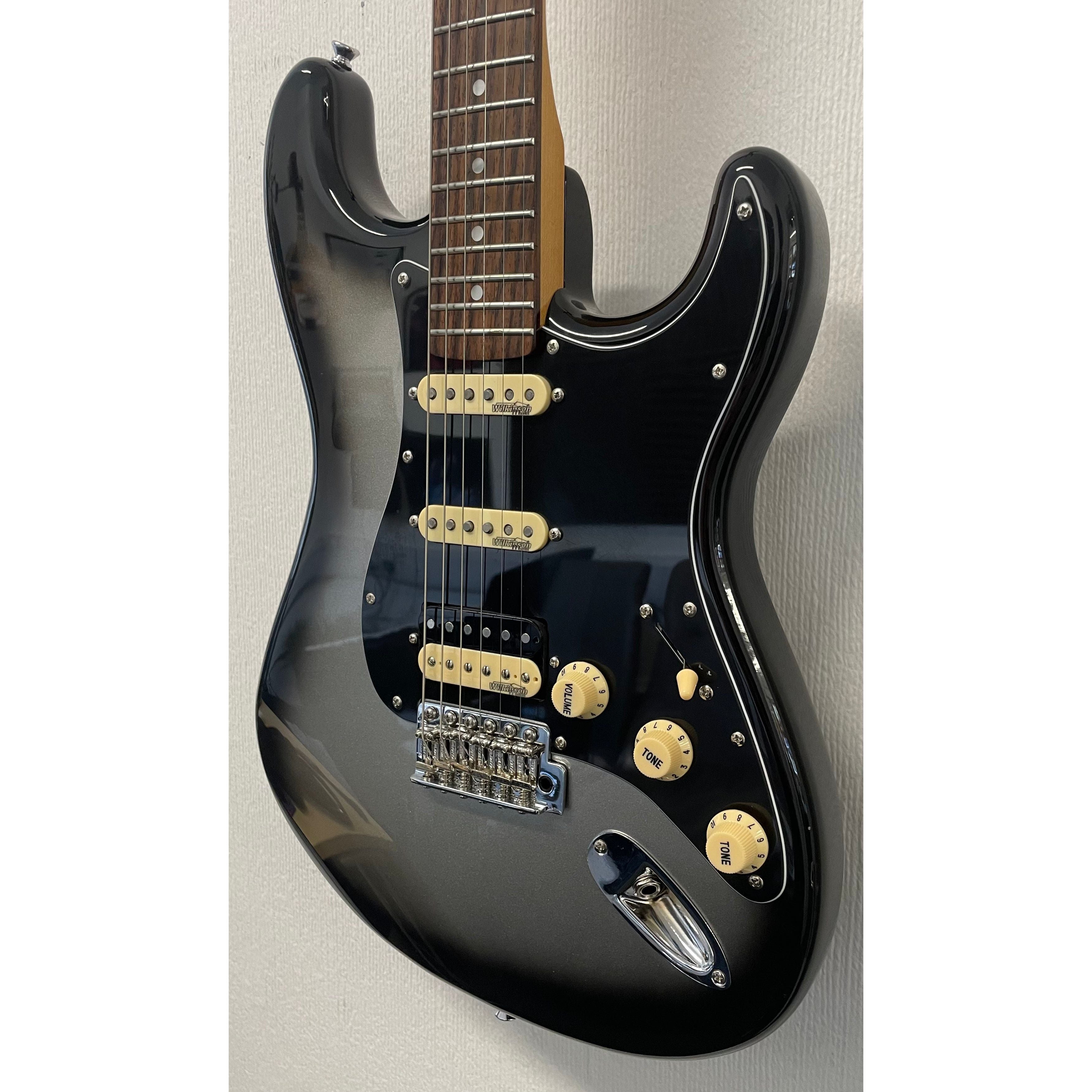 Vintage 25th Anniversary VS6 Stratocaster Style Electric Guitar in Limited Edition Silverburst with Gigbag Pre-Owned