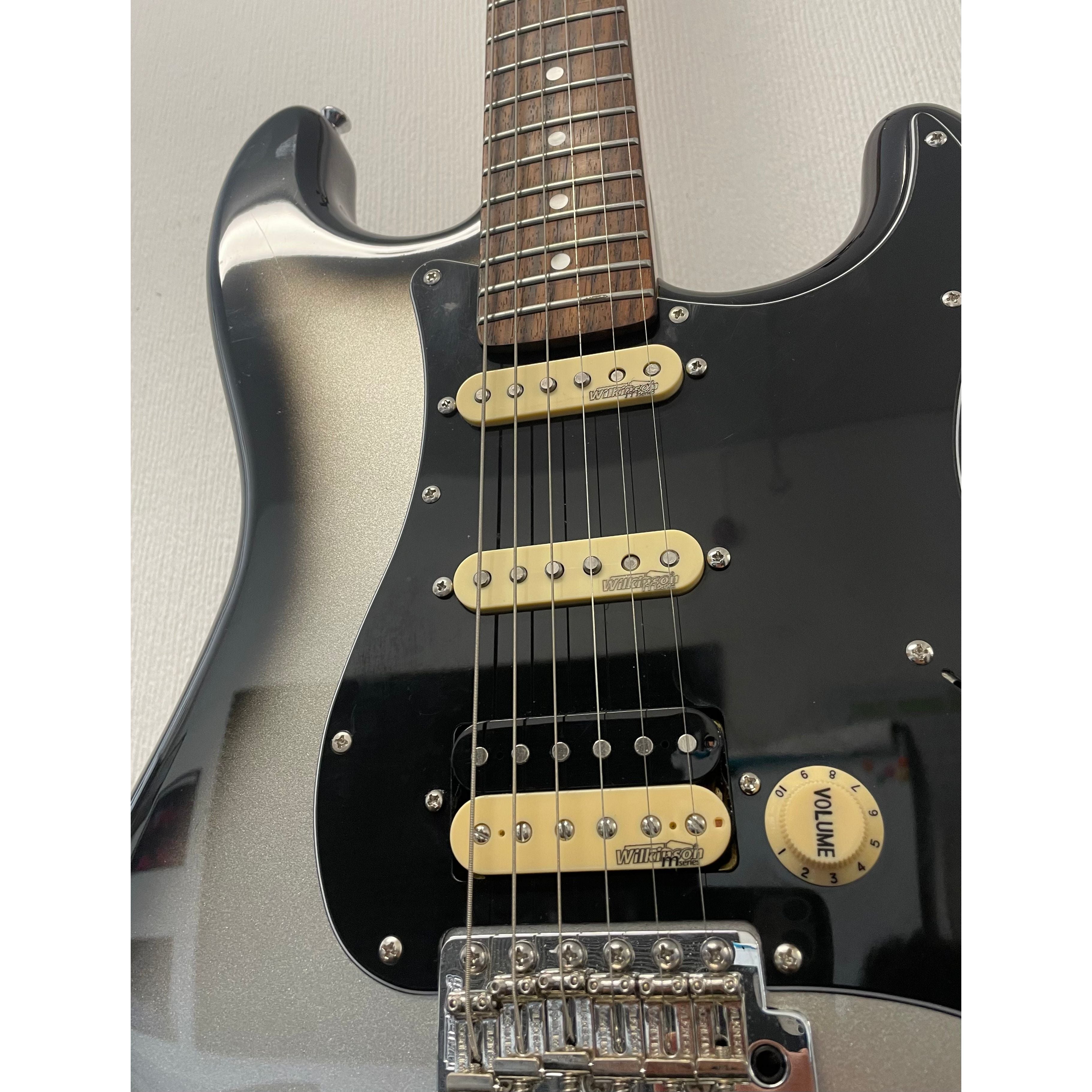 Vintage 25th Anniversary VS6 Stratocaster Style Electric Guitar in Limited Edition Silverburst with Gigbag Pre-Owned