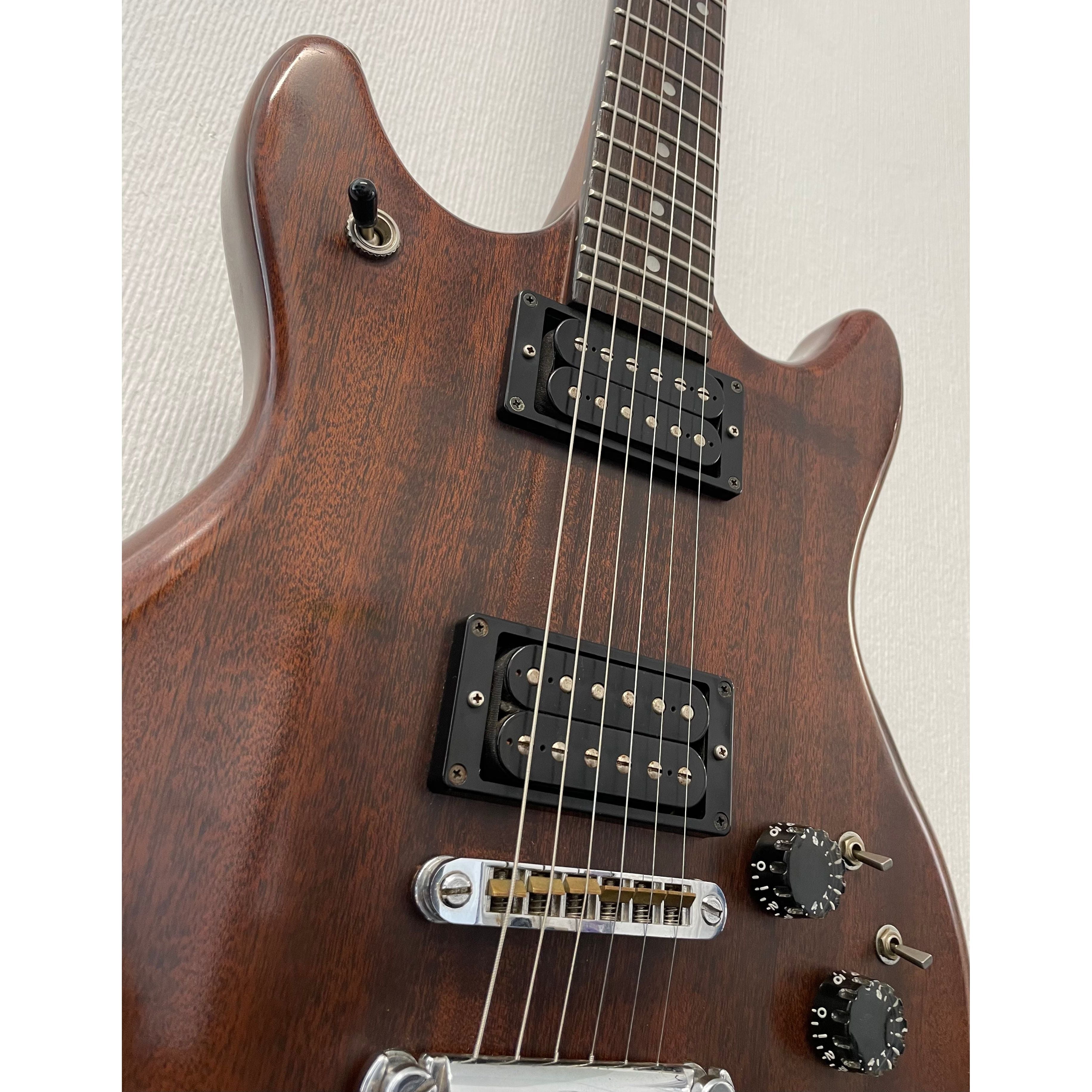 Vantage VS600 Vintage Electric Guitar in Natural Brown Finish with Original Hardcase Pre-Owned