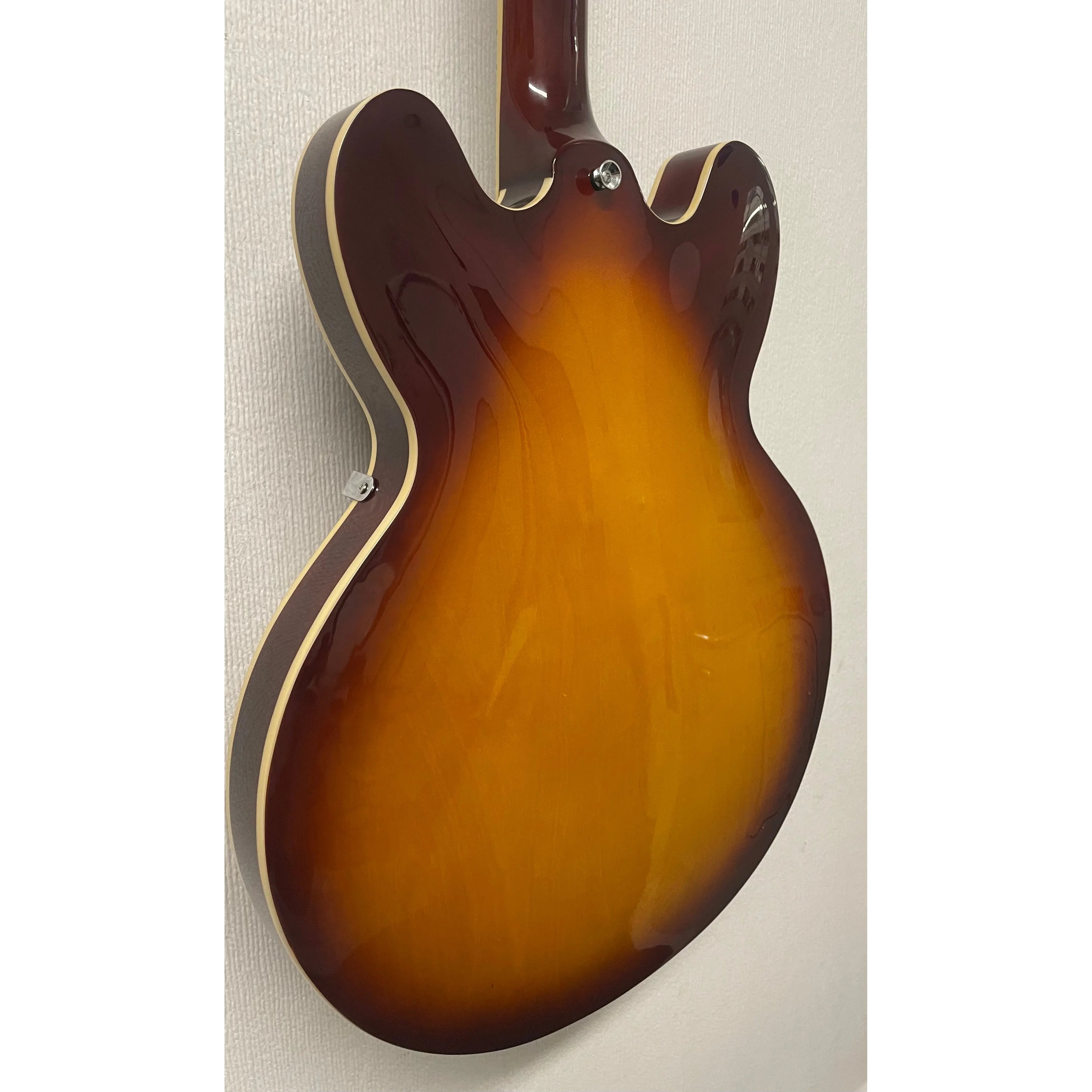 Hartwood Revival Hollowbody Electric Guitar in Sunburst Pre-Owned