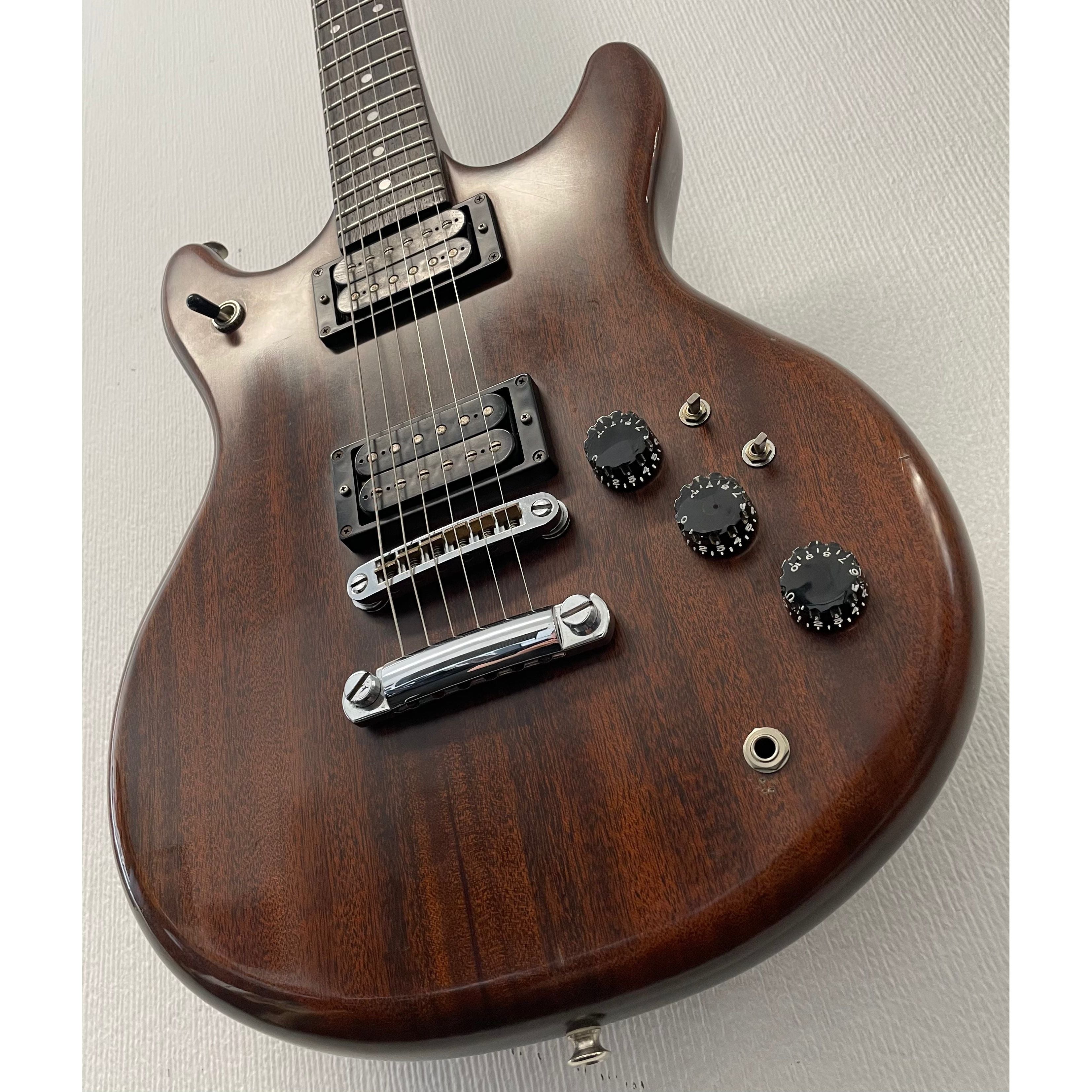 Vantage VS600 Vintage Electric Guitar in Natural Brown Finish with Original Hardcase Pre-Owned