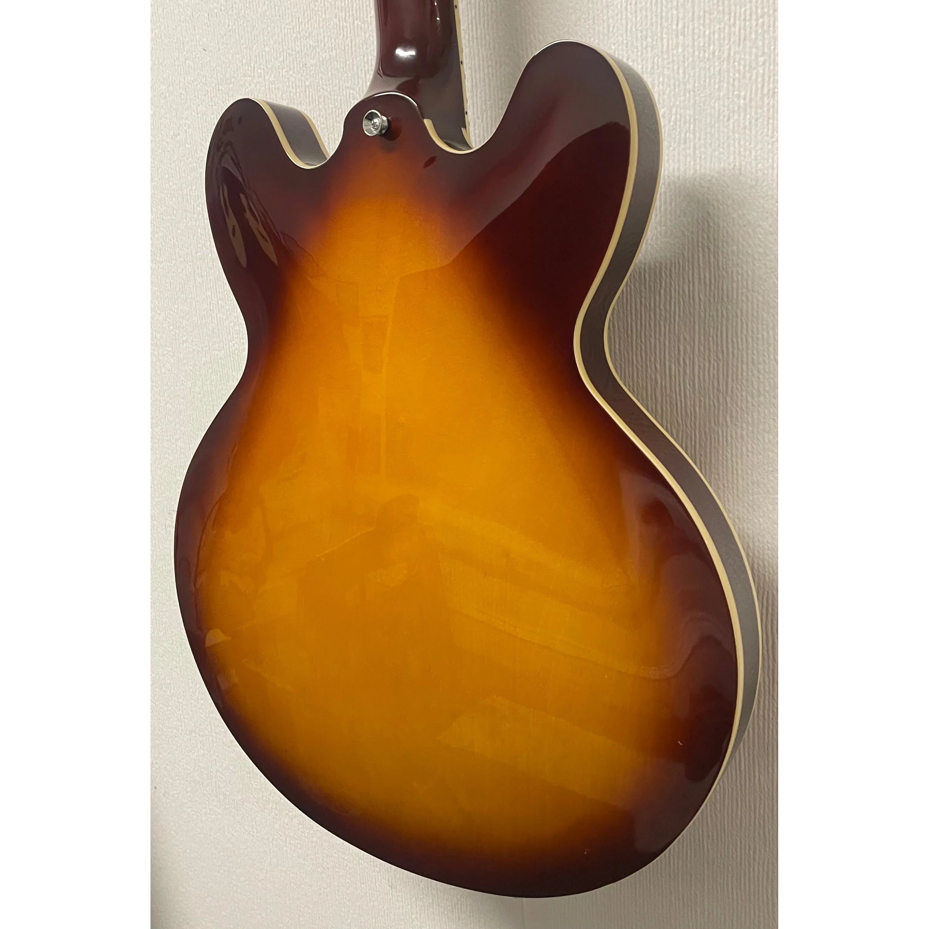 Hartwood Revival Hollowbody Electric Guitar in Sunburst Pre-Owned