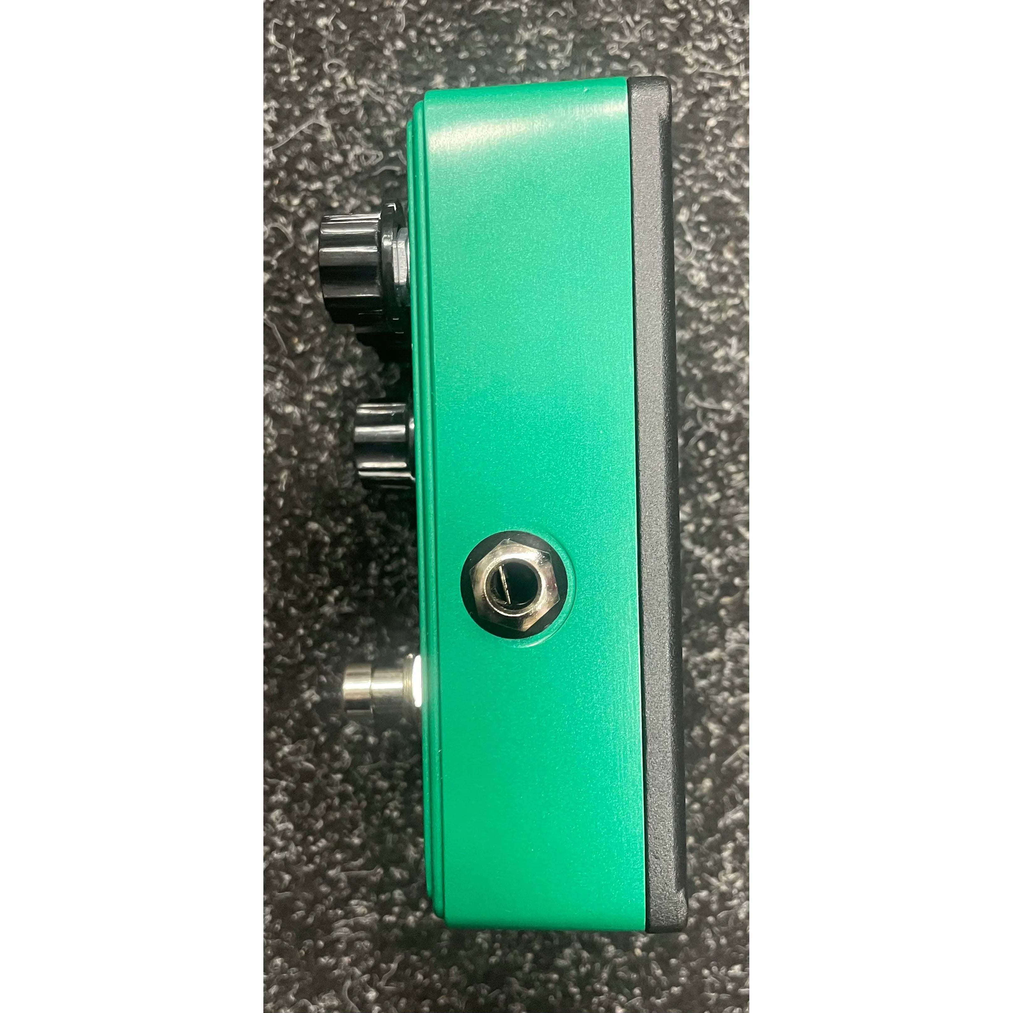 Ginean Guitar Effects Pedal Modulation Ringmod Pre-Owned