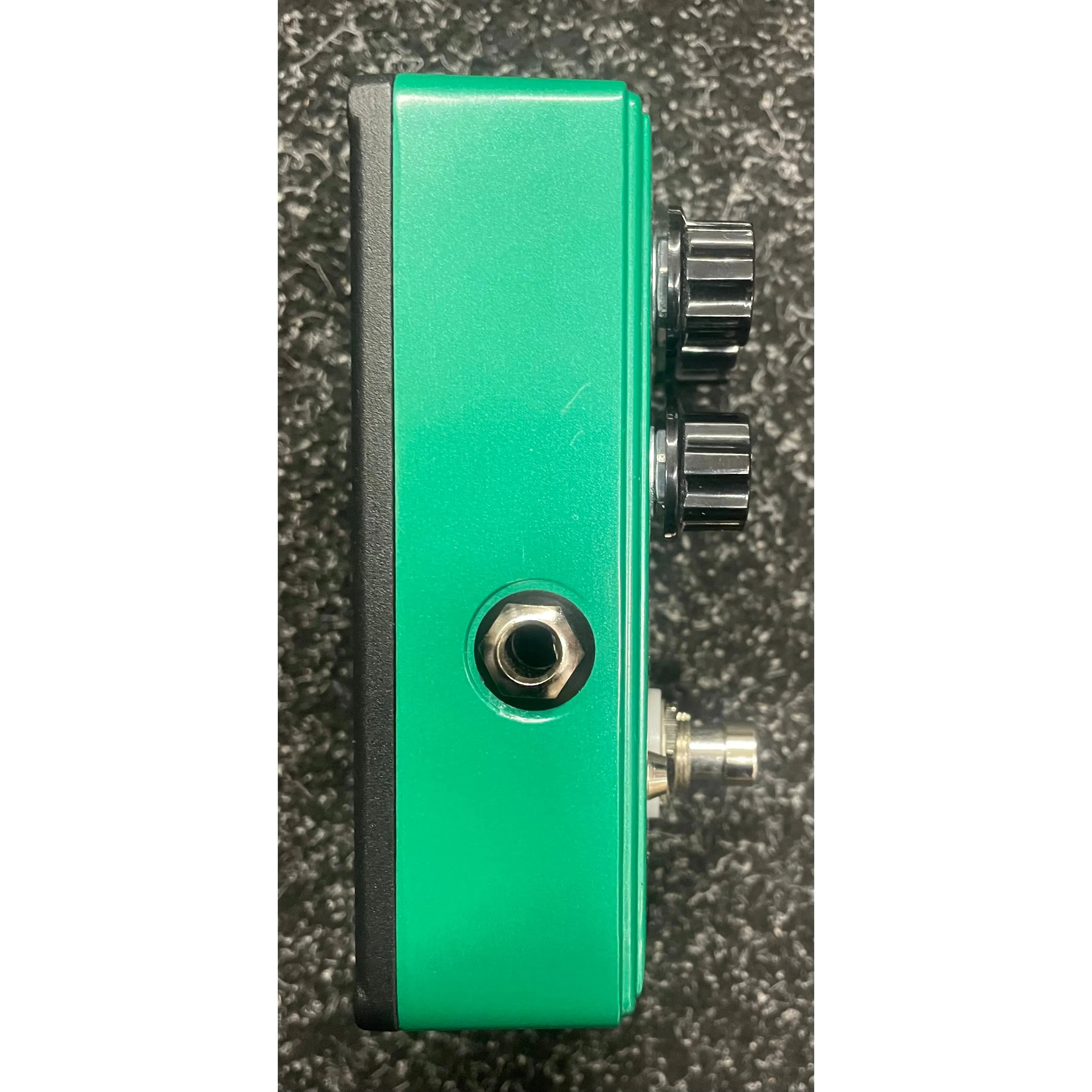 Ginean Guitar Effects Pedal Modulation Ringmod Pre-Owned