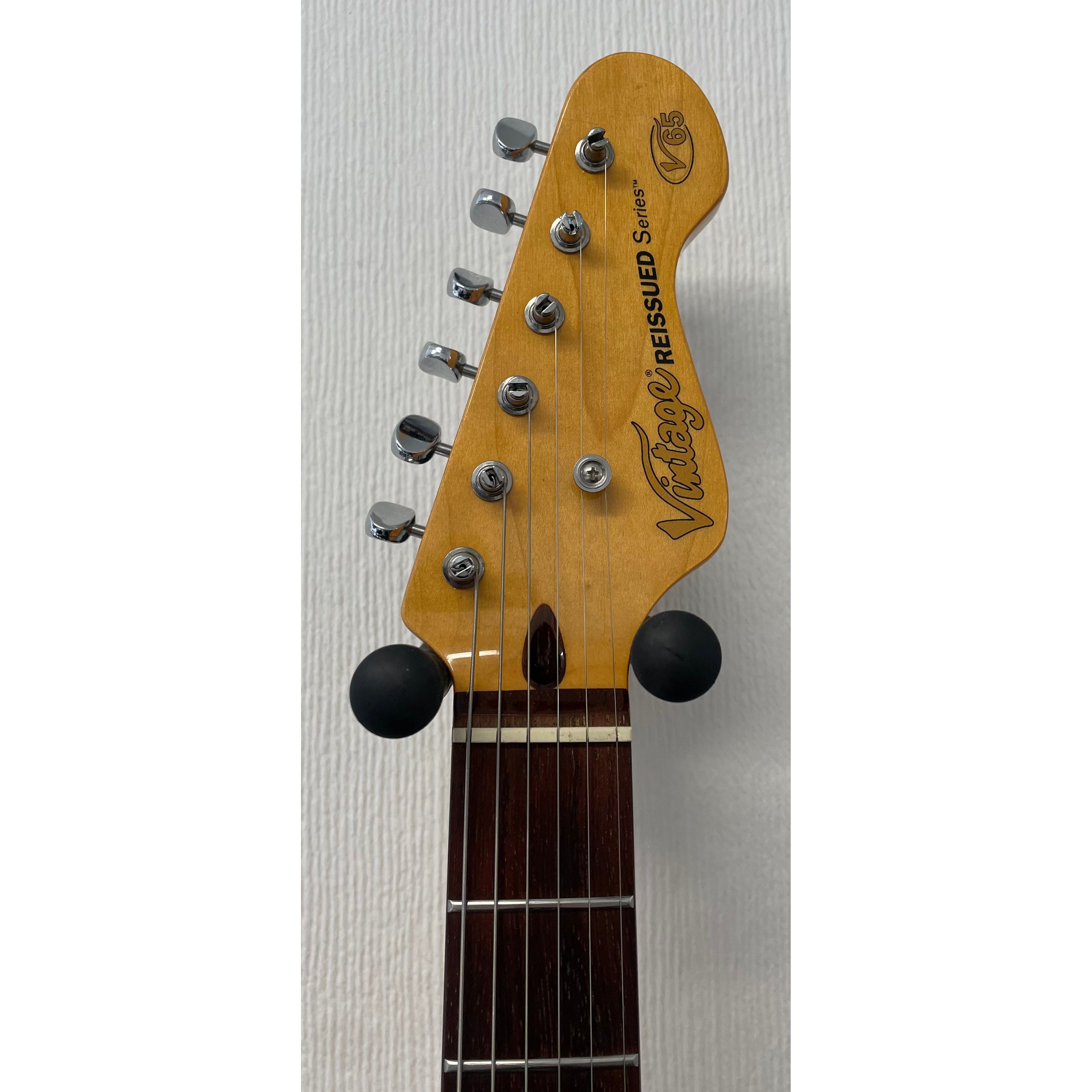 Vintage V65 Reissued Vibrato Jaguar Style Electric Guitar in Vintage White Pre-Owned