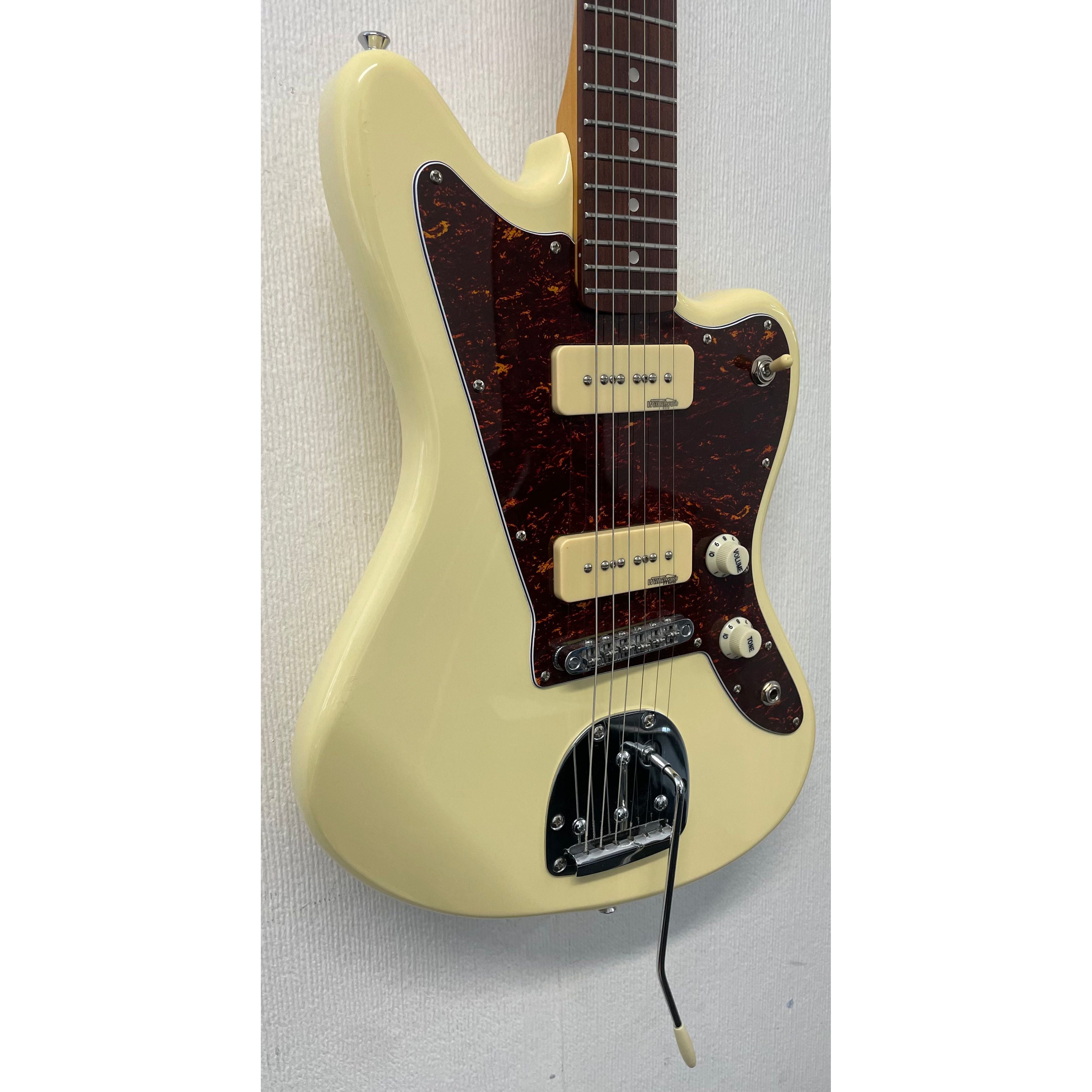 Vintage V65 Reissued Vibrato Jaguar Style Electric Guitar in Vintage White Pre-Owned