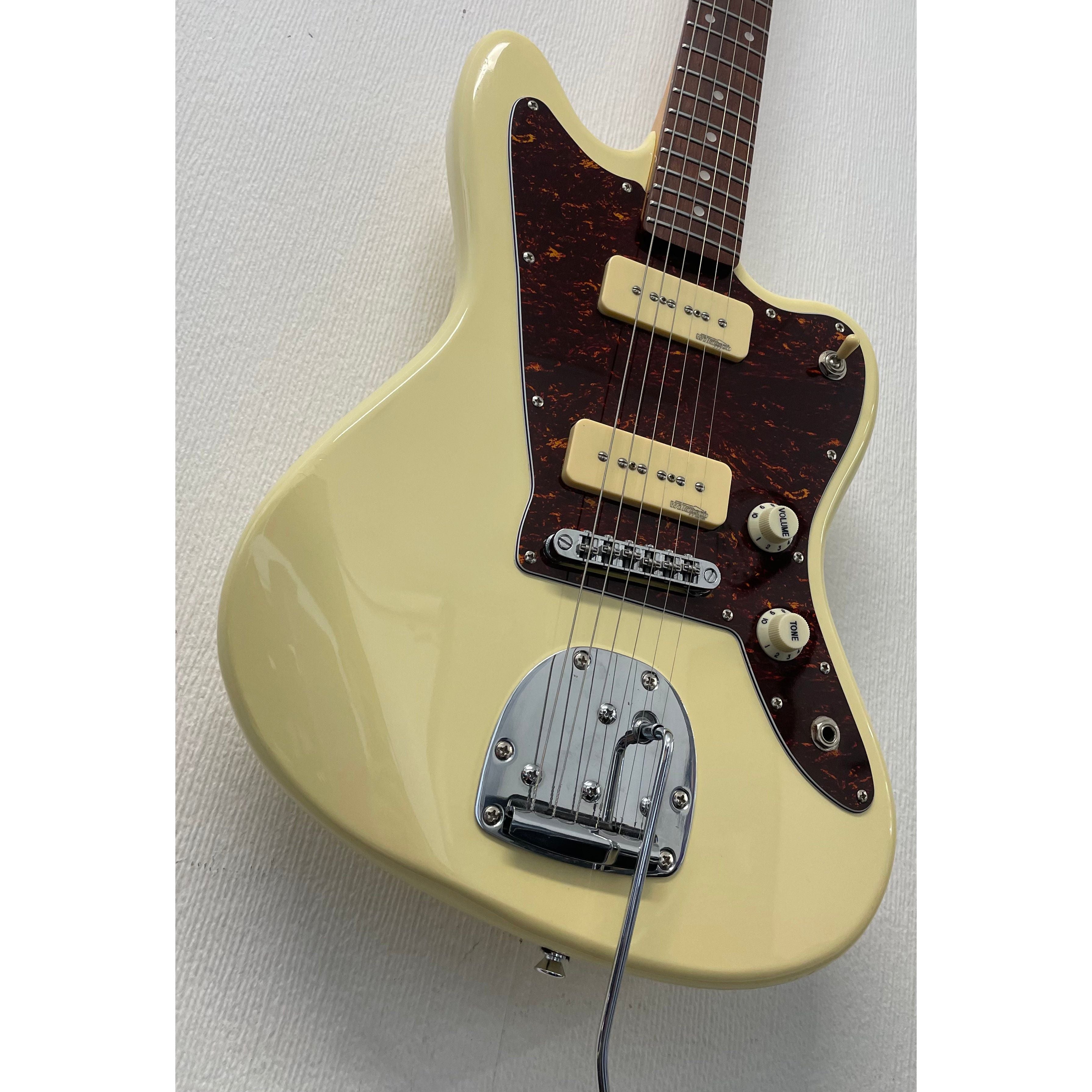 Vintage V65 Reissued Vibrato Jaguar Style Electric Guitar in Vintage White Pre-Owned