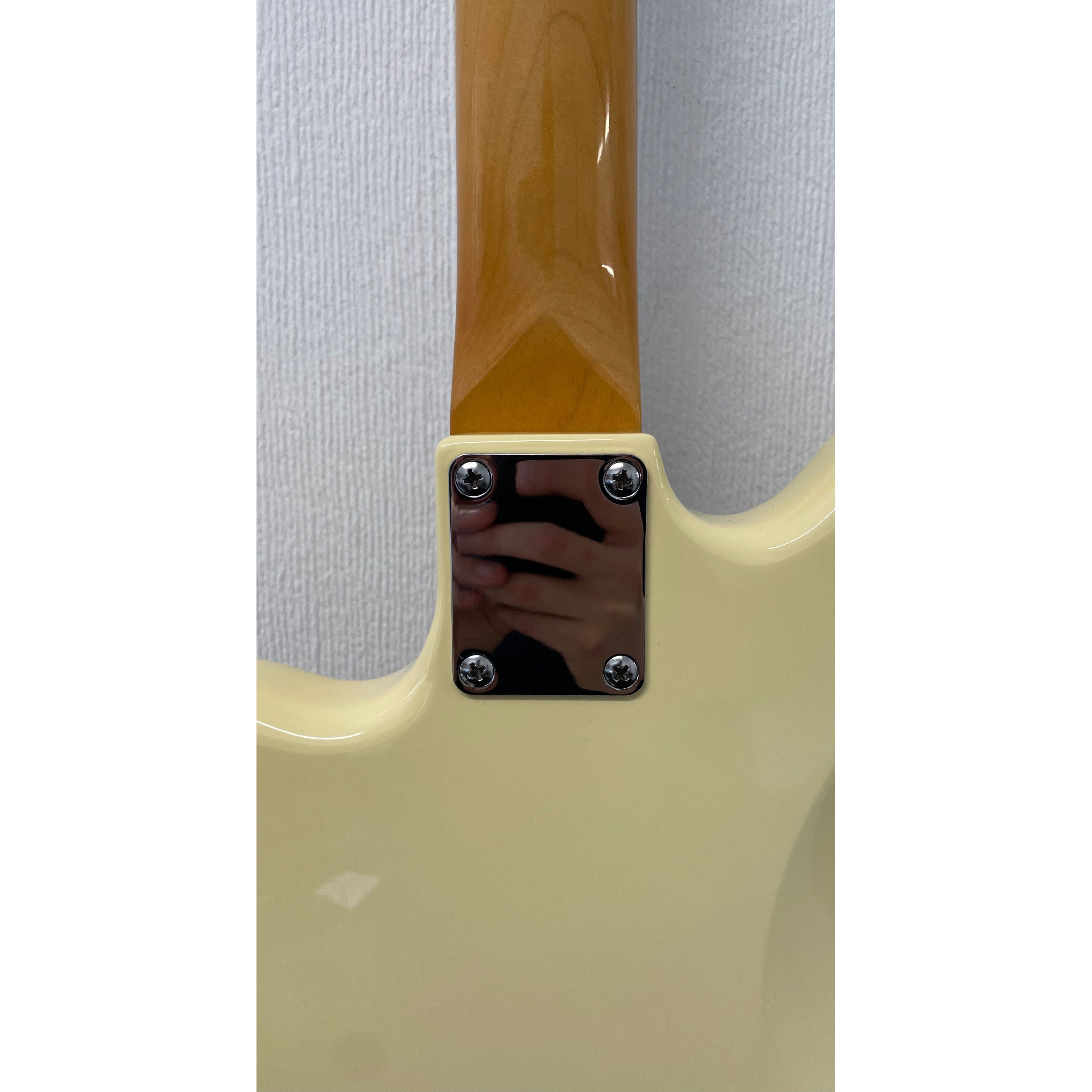 Vintage V65 Reissued Vibrato Jaguar Style Electric Guitar in Vintage White Pre-Owned