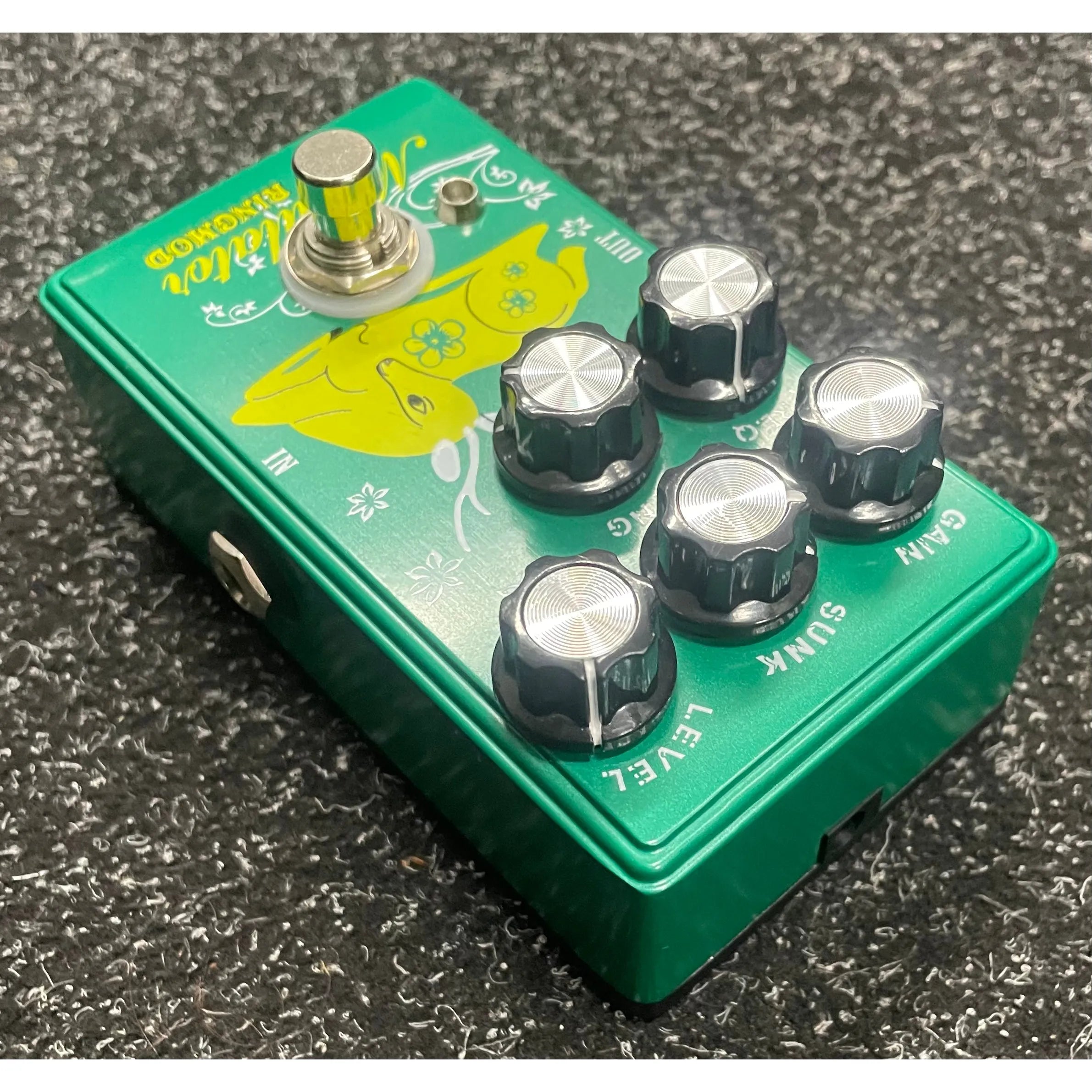 Ginean Guitar Effects Pedal Modulation Ringmod Pre-Owned