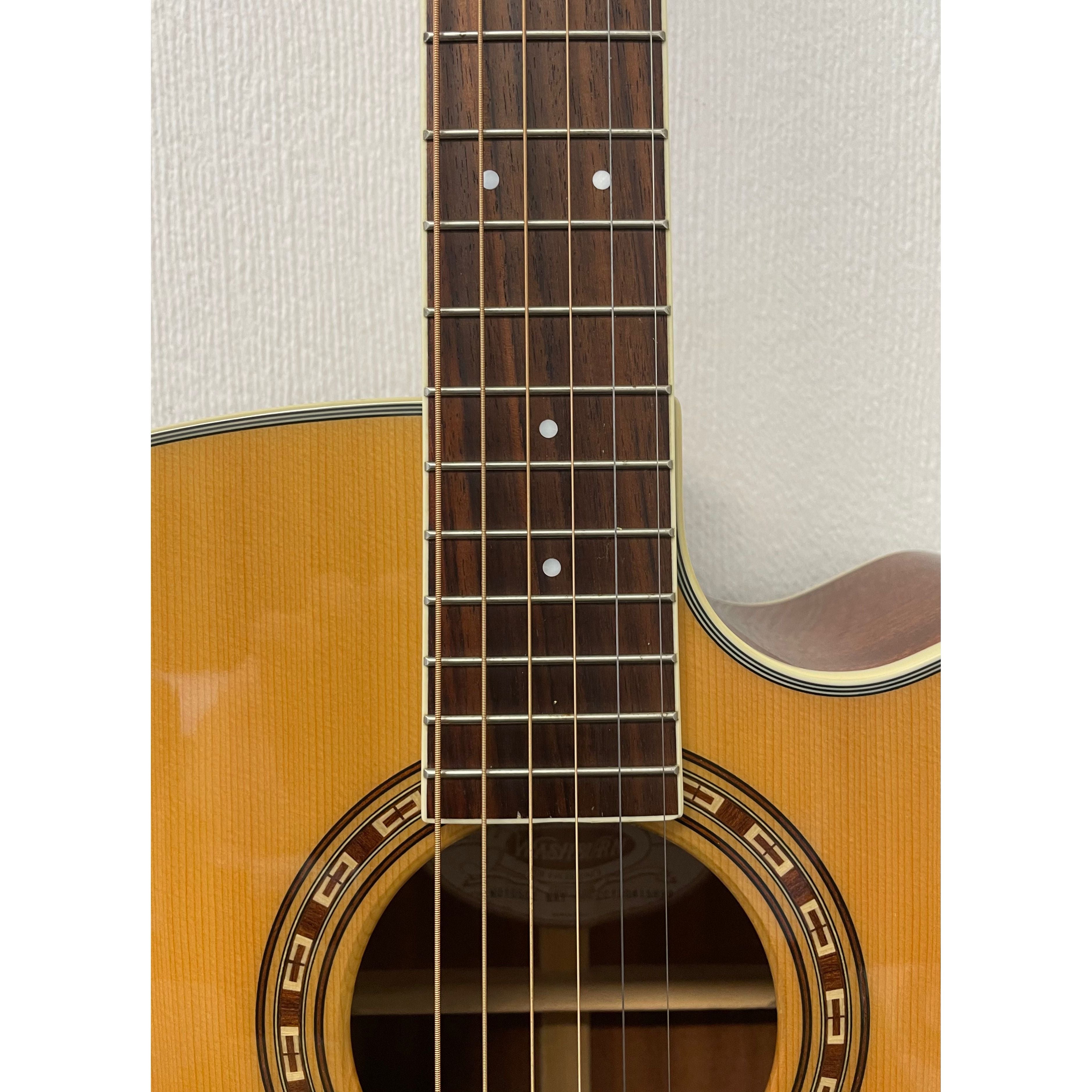 Washburn WD10 SCE WAT Electro Acoustic Guitar with Hiscox Hardcase Pre-Owned