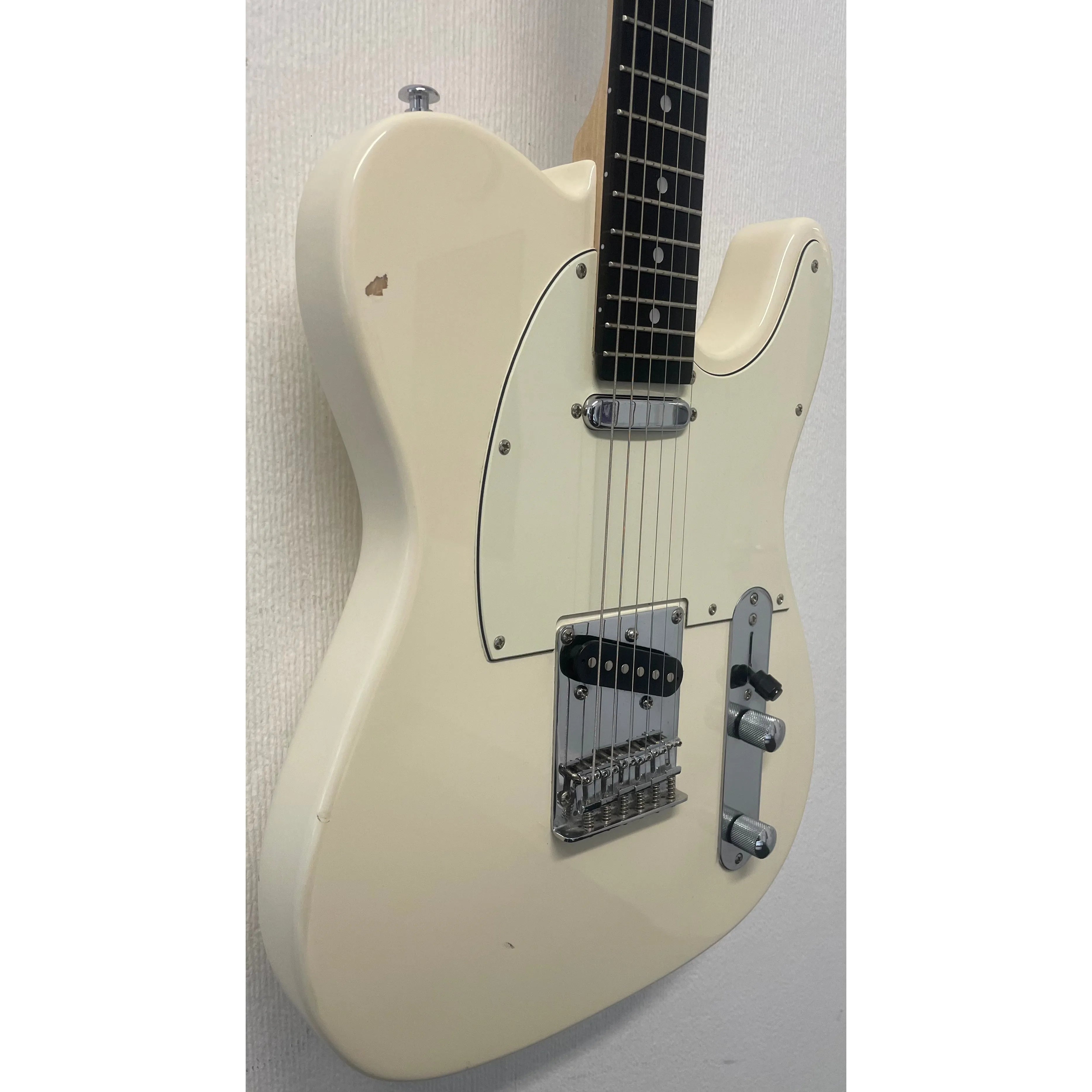 Donner Standard Series Telecaster Style Electric Guitar in White Pre-Owned