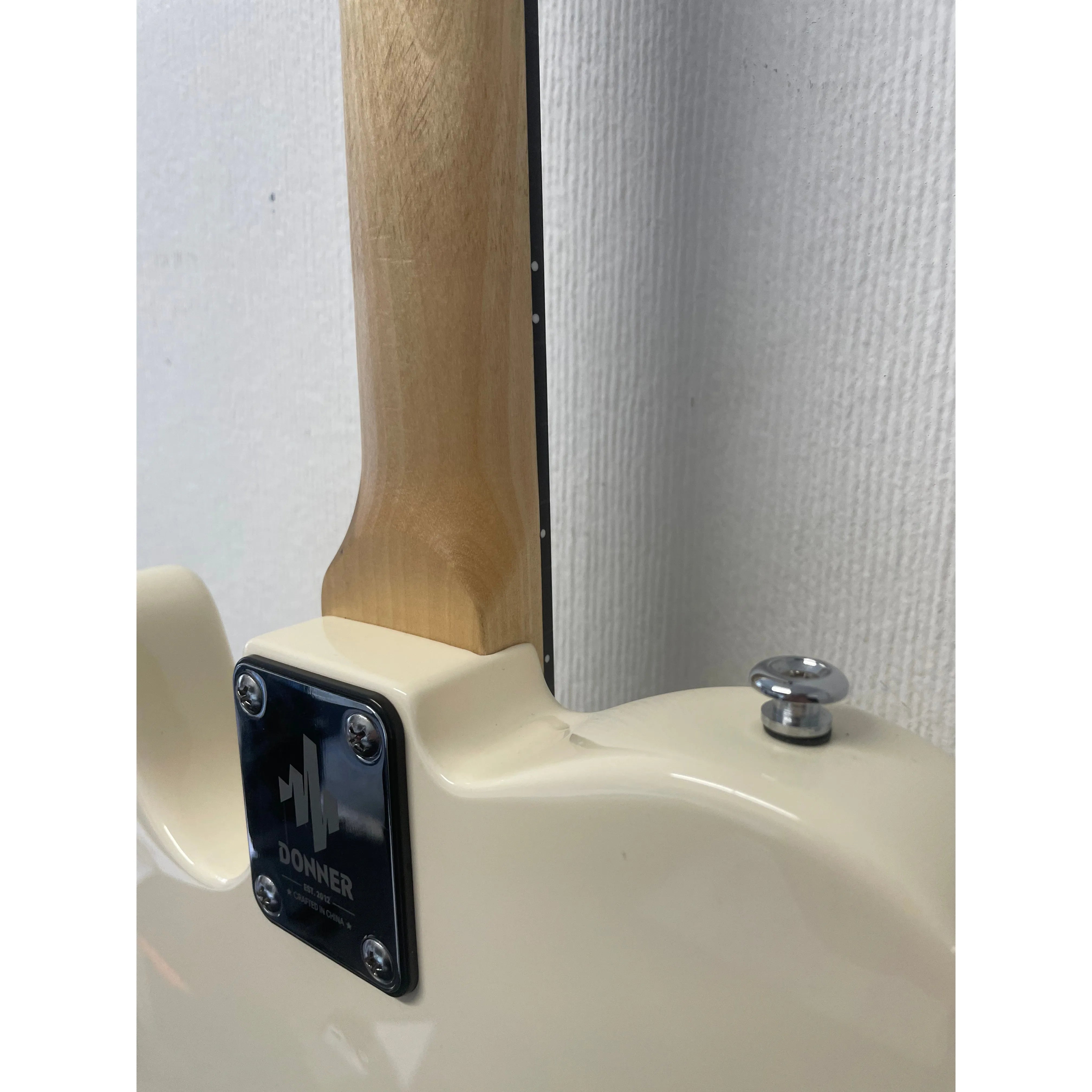 Donner Standard Series Telecaster Style Electric Guitar in White Pre-Owned