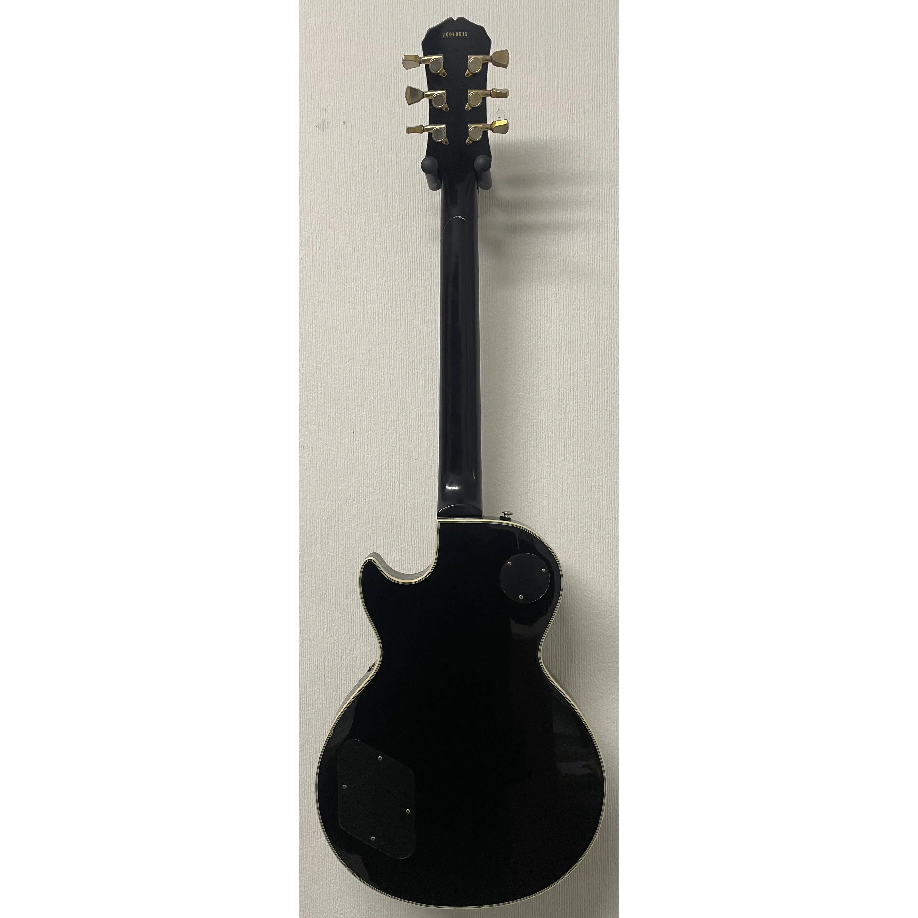 Epiphone Les Paul Electric Guitar in Black Pre-Owned