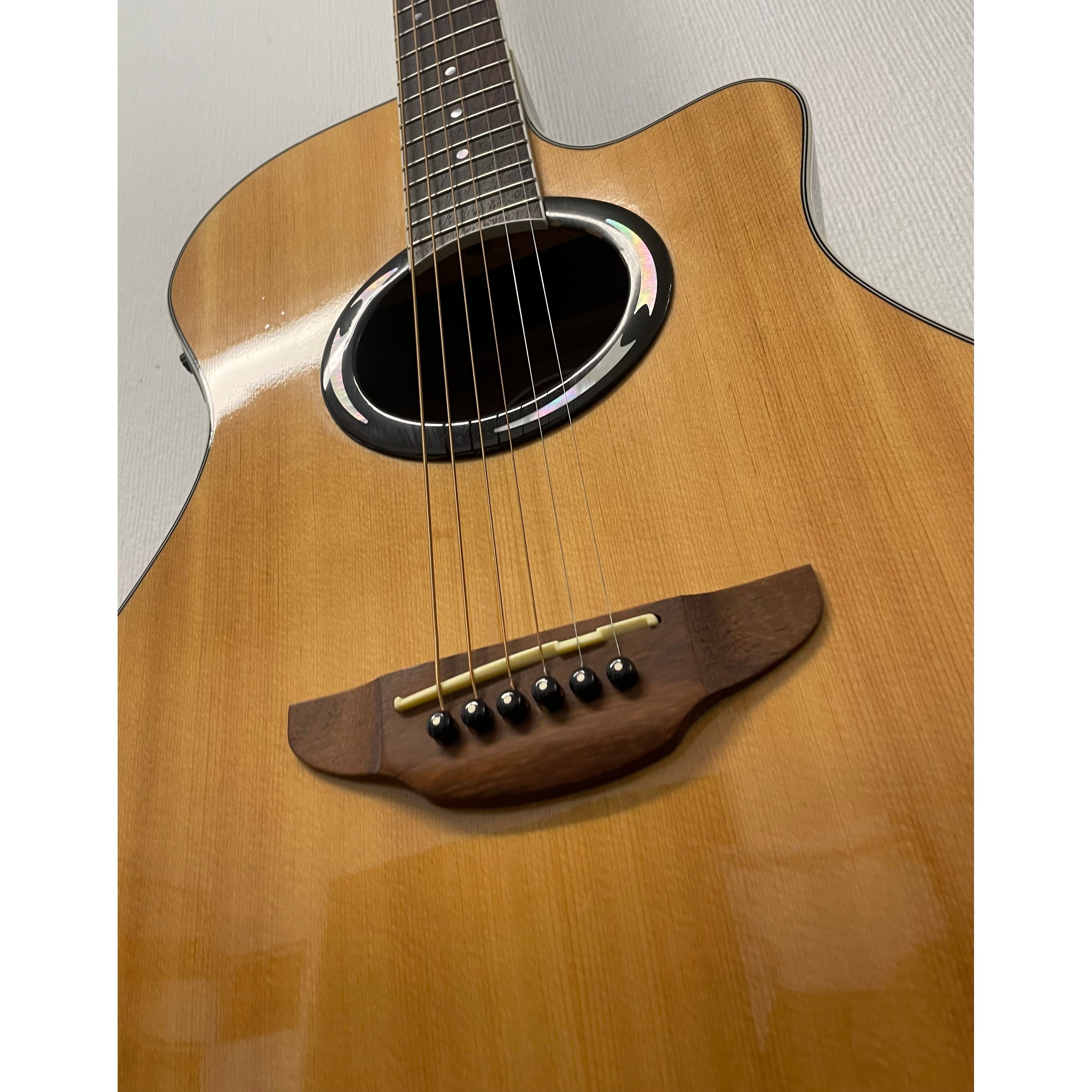 Yamaha APX500NT Electro Acoustic Guitar in Natural Gloss Pre-Owned