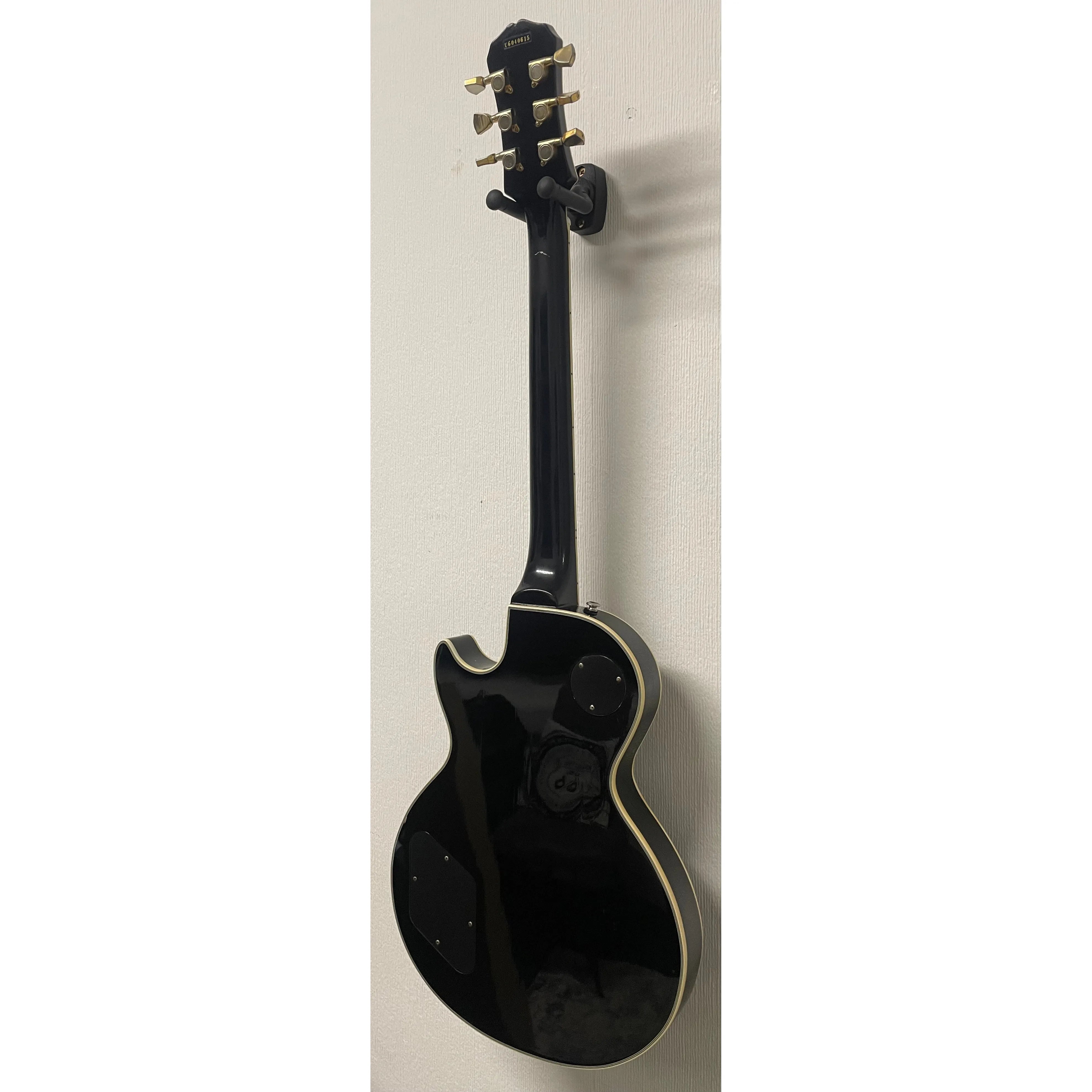 Epiphone Les Paul Electric Guitar in Black Pre-Owned