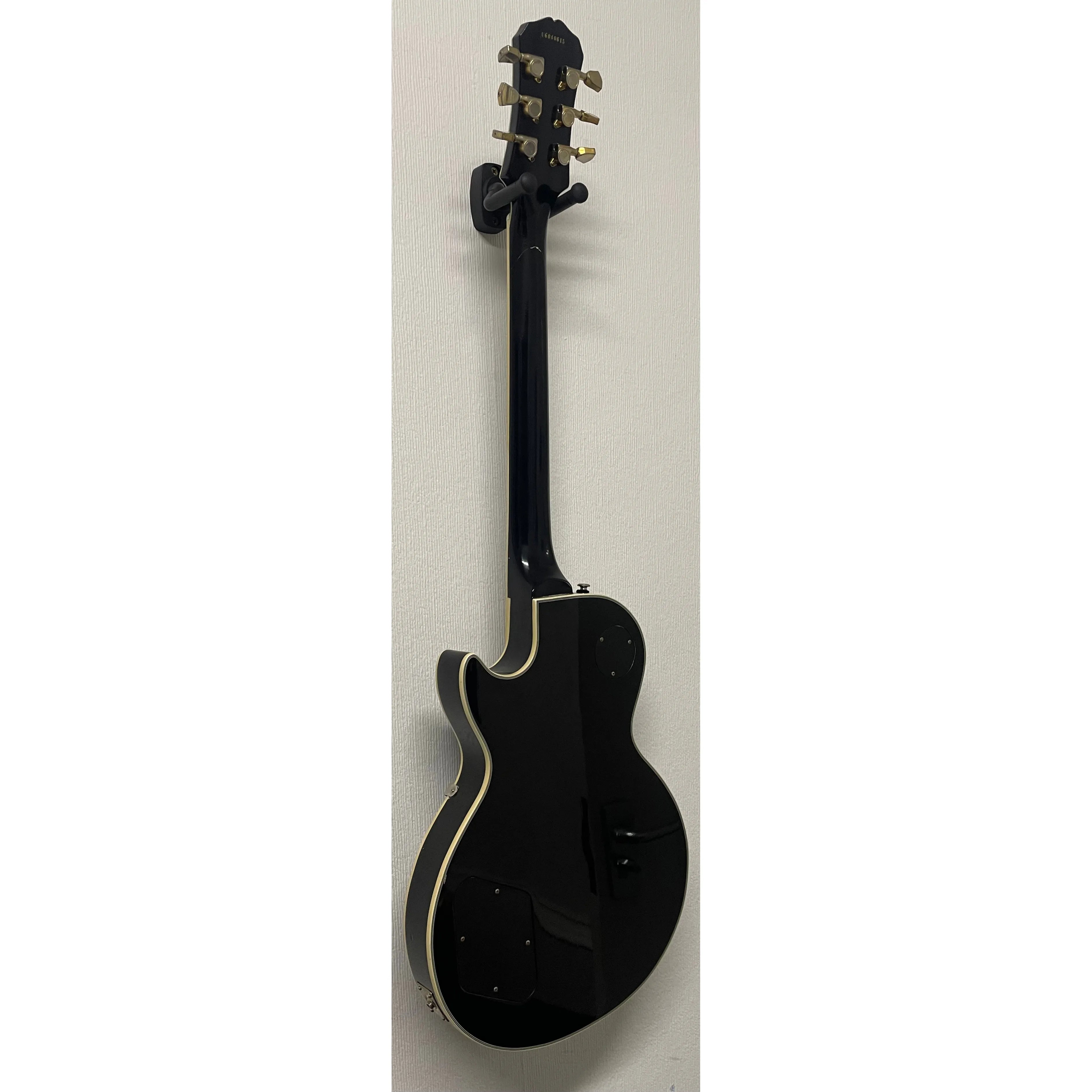 Epiphone Les Paul Electric Guitar in Black Pre-Owned