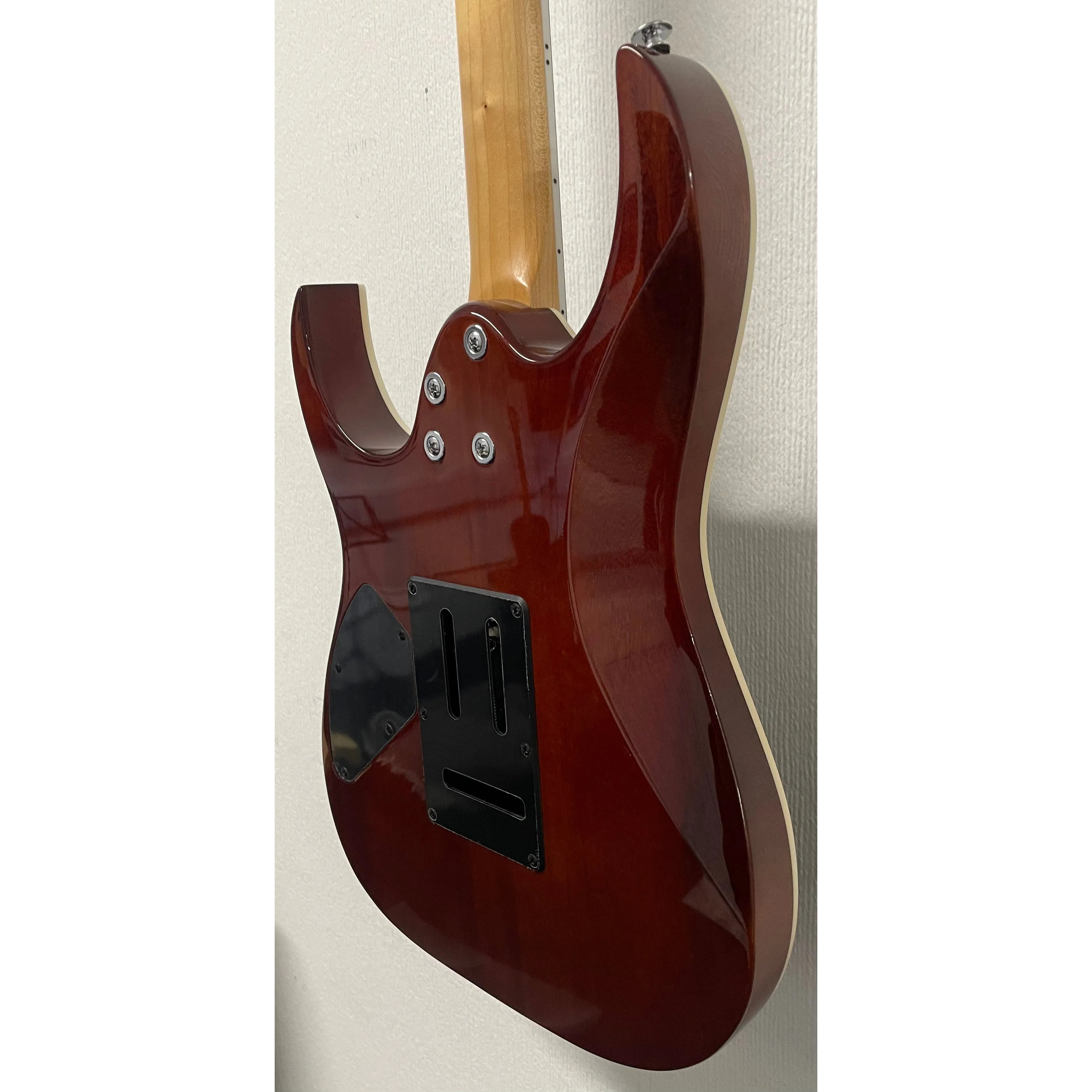 Ibanez Gio GRG220PA1-BKB Electric Guitar in Black with TGI Extreme Padded GigBag Pre-Owned