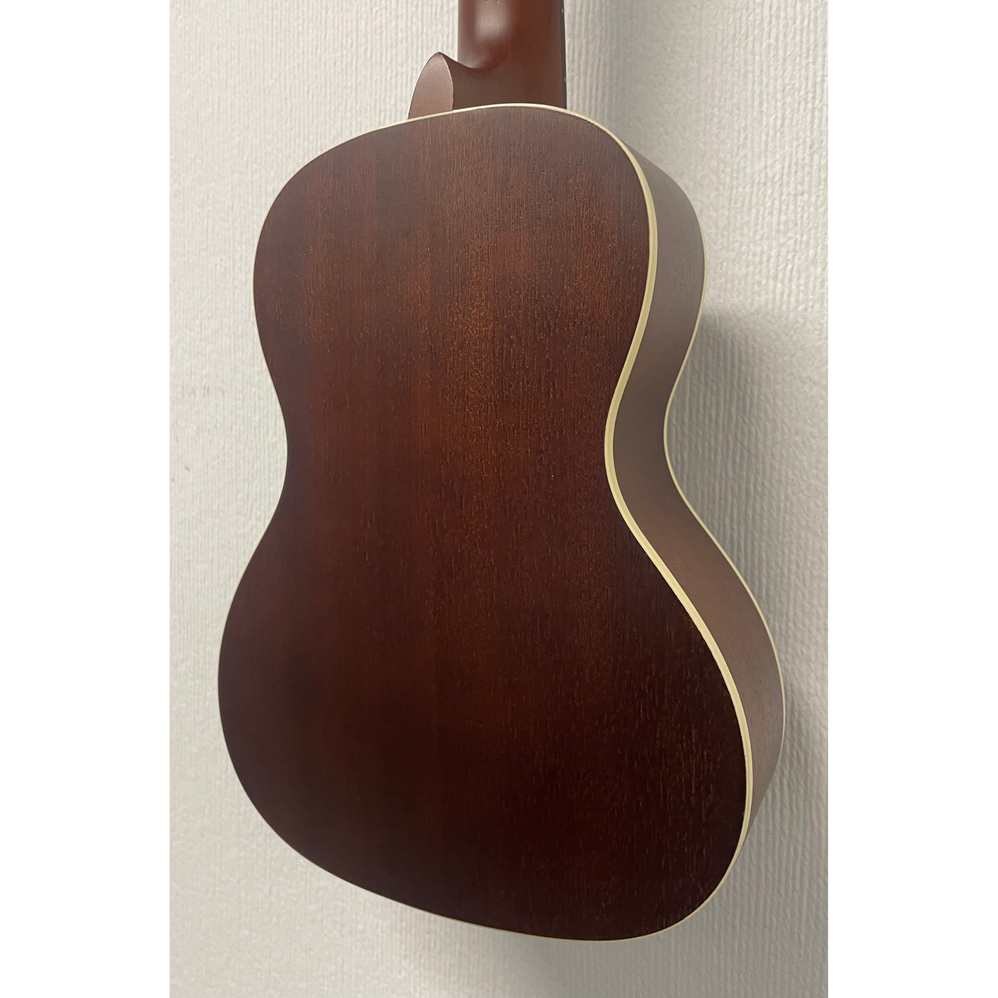 Brunswick Concert Ukulele in Mahogany BU4C with Watermelon Gigbag Pre-Owned