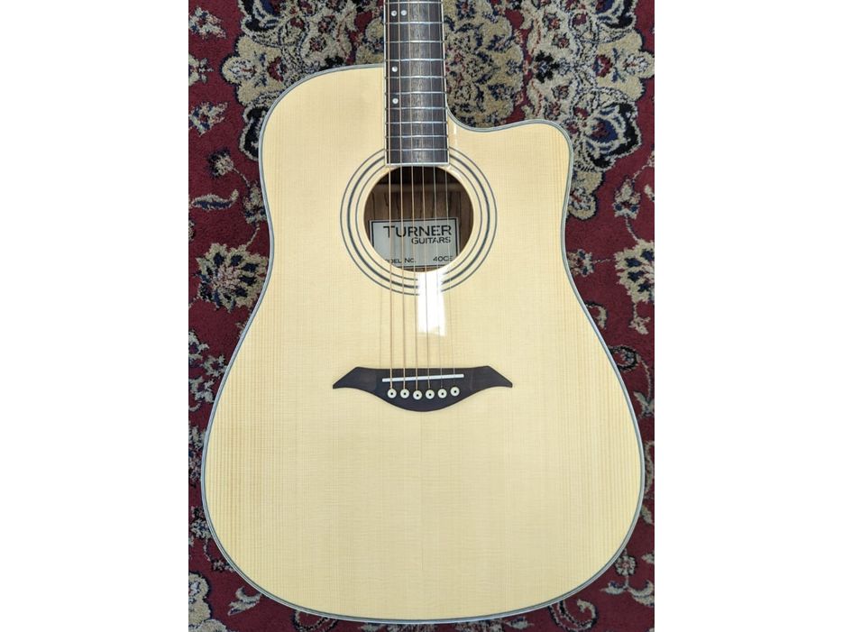Turner 40CE Dreadnought Electro Acoustic Guitar