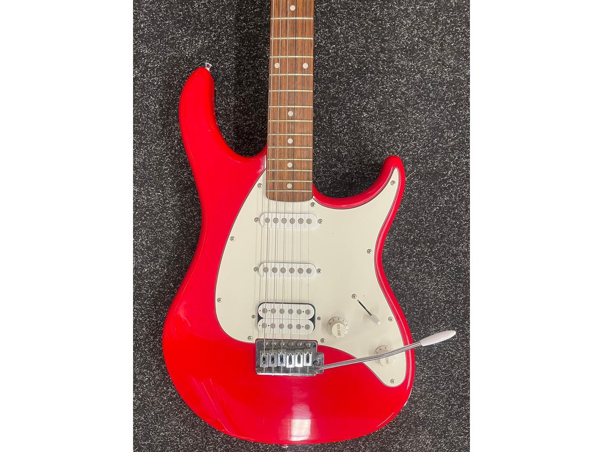 Peavey Raptor Plus Red Electric Guitar Pre-Owned