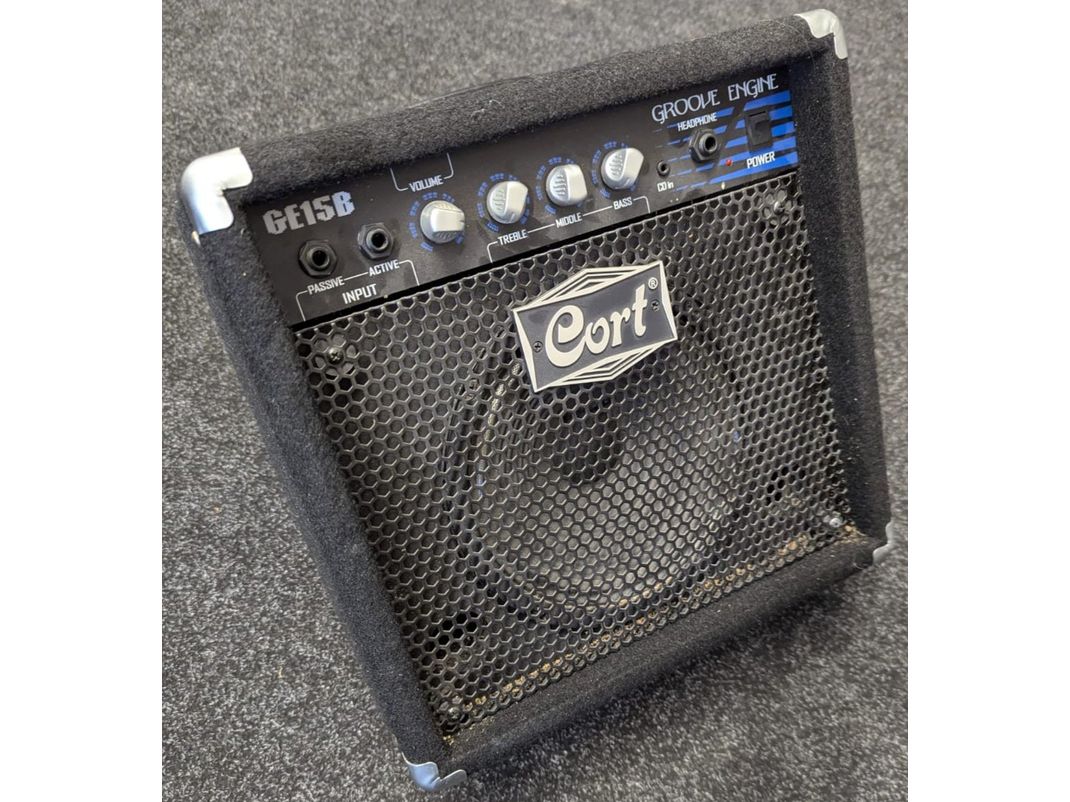 Cort GE15B Groove Engine Bass Guitar Amplifier Pre-Owned