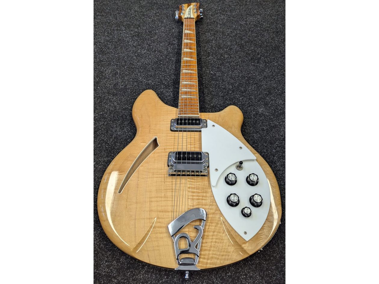 Rickenbacker 360 Chambered Electric Guitar Mapleglo with Original Hardcase Pre-Owned