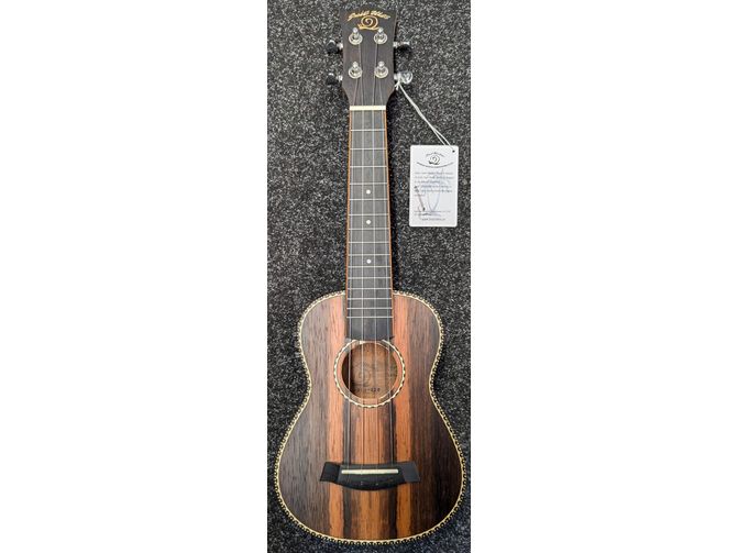 Snail Soprano Ukulele Ebony UKS-E220EQ