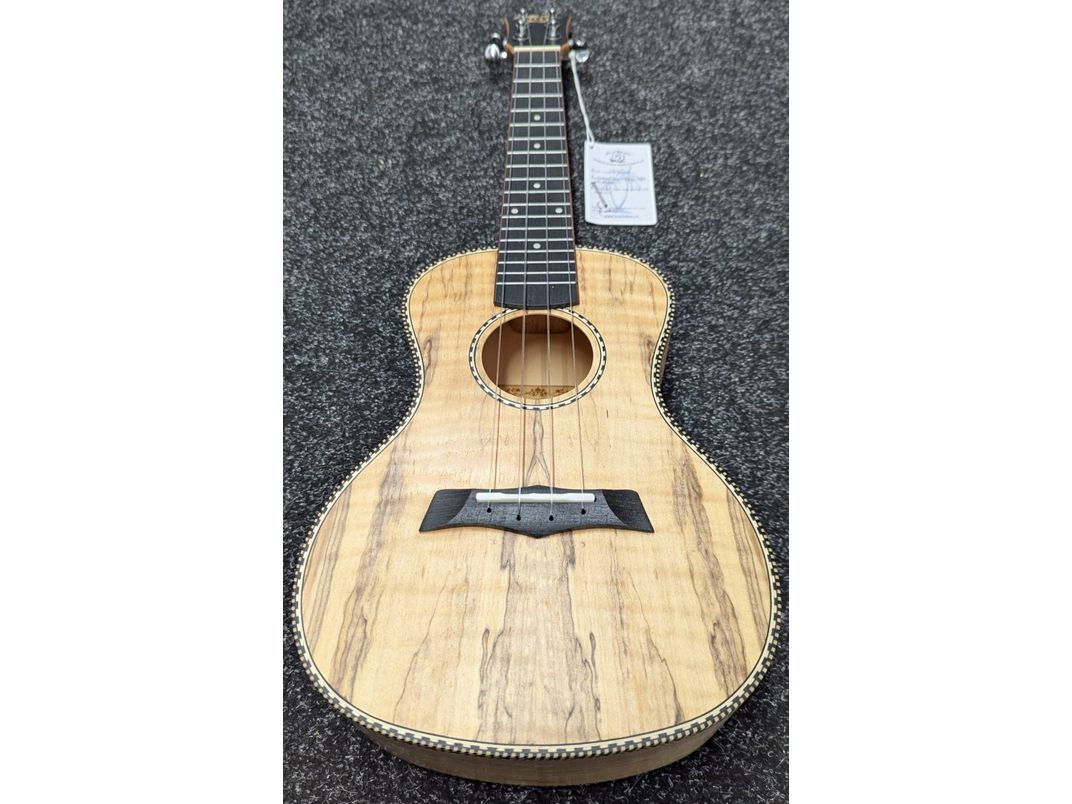 Snail Ukulele Concert Spalted Maple UKC-490E