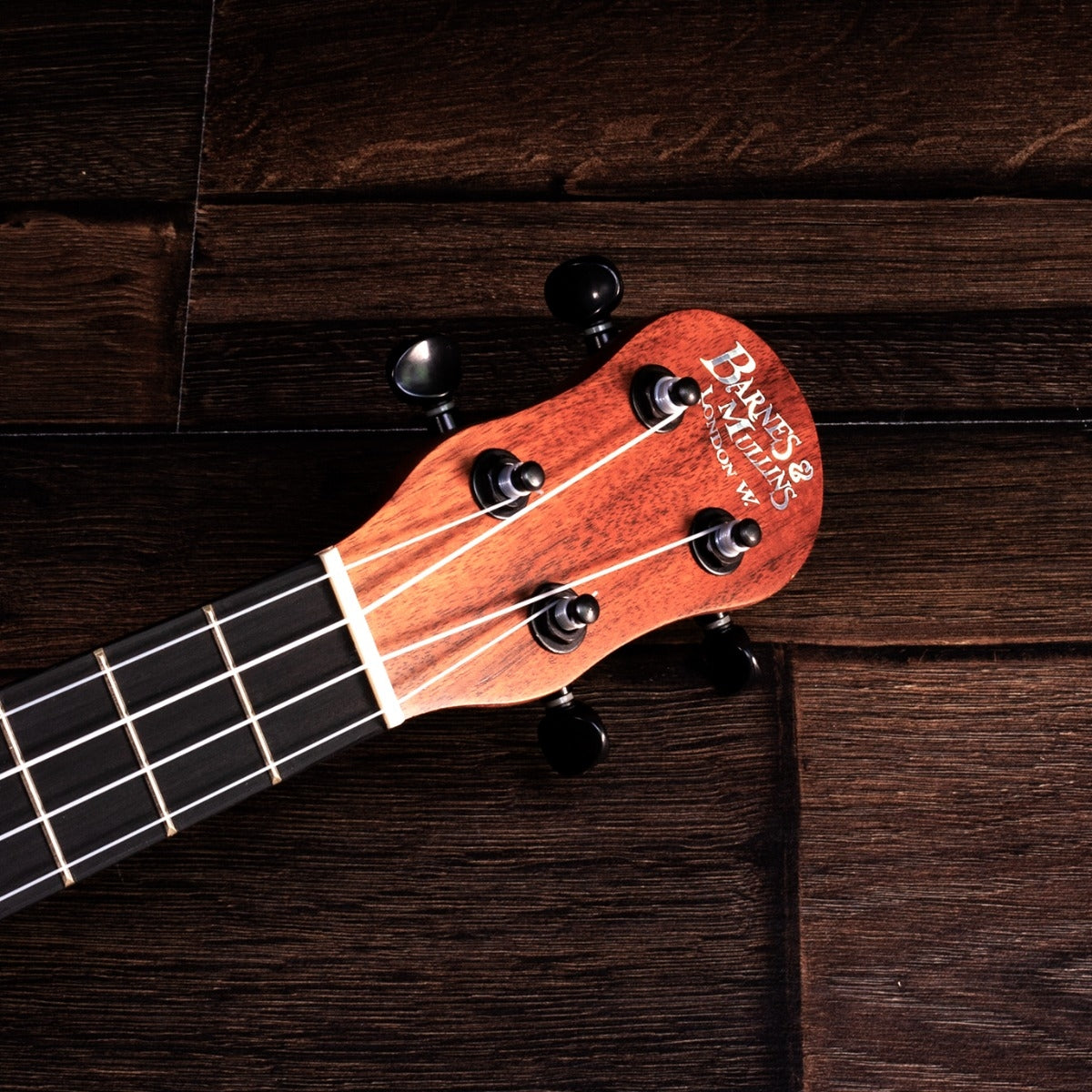 Barnes & Mullins Tenor Ukulele Koa
