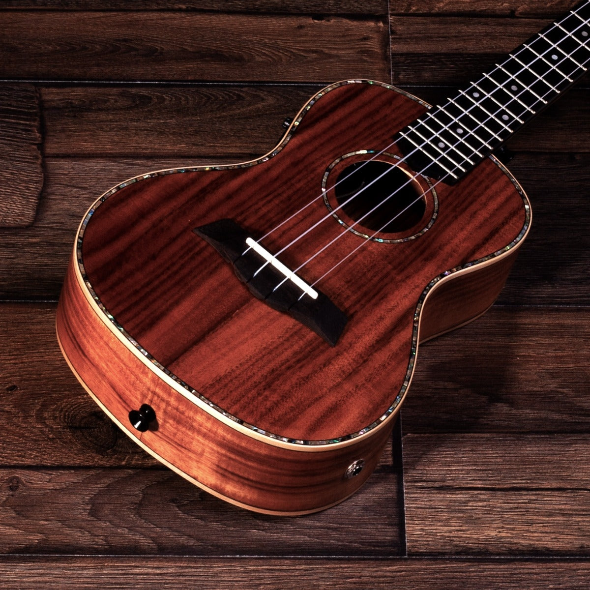 Barnes & Mullins Concert Electro Ukulele Koa