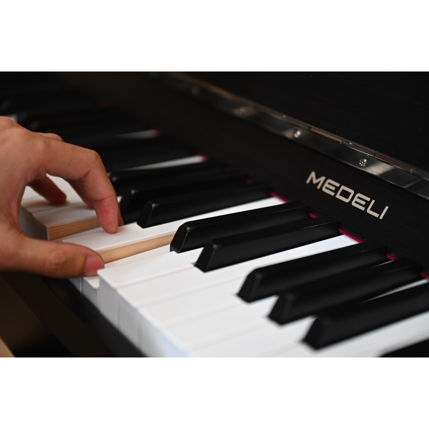 Medeli Forte Series Digital Upright Piano Bluetooth 88 Key in Black Satin